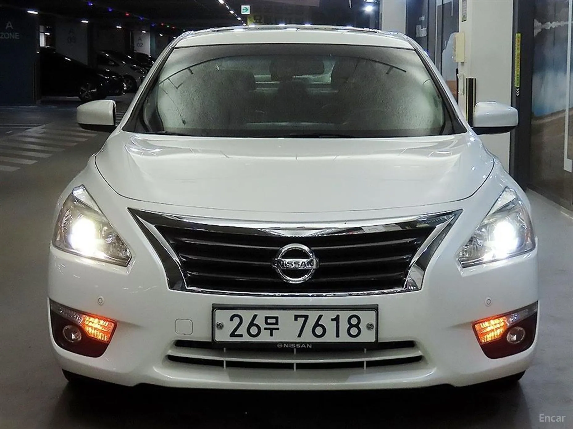 Nissan Altima превью 12