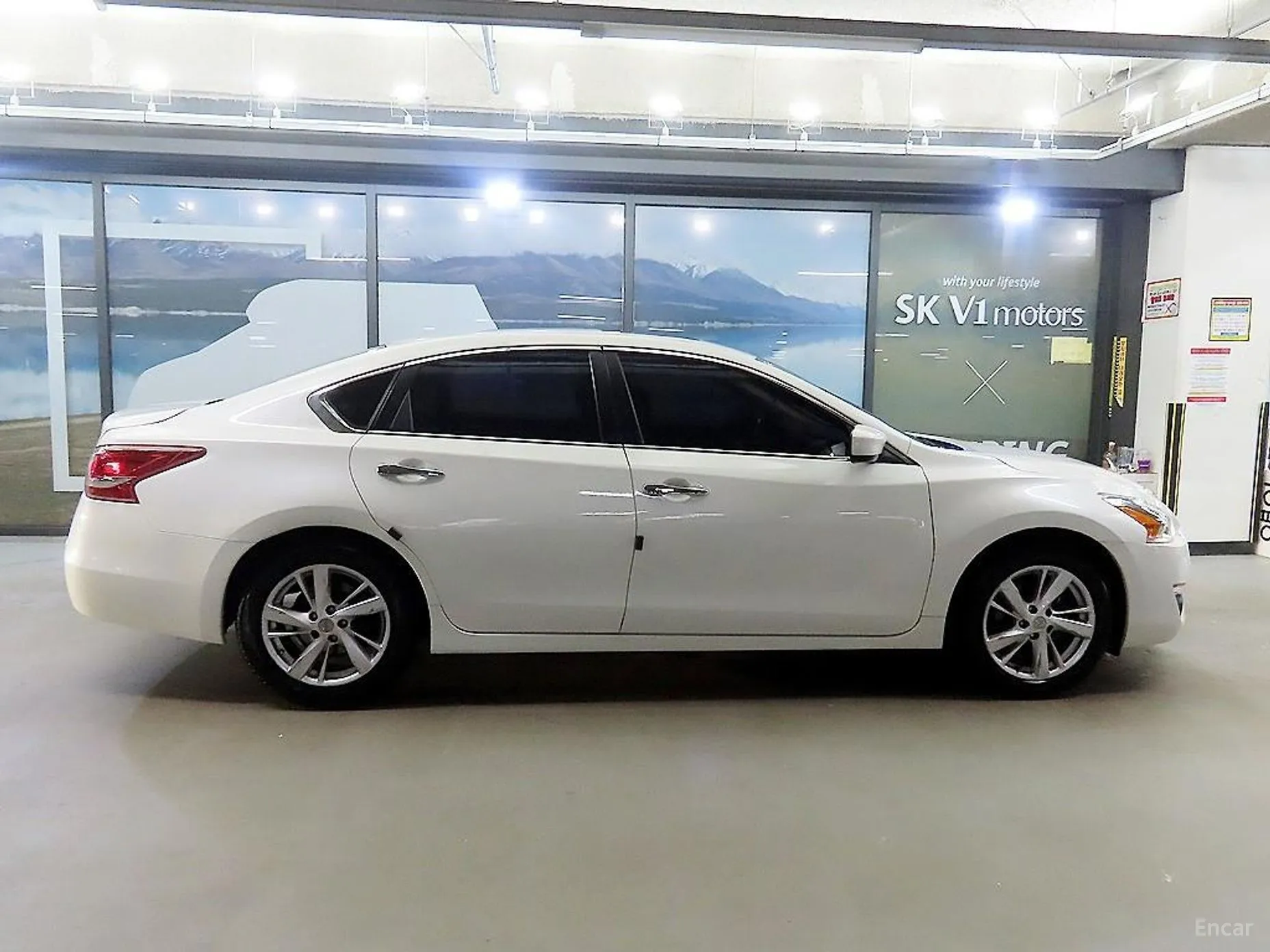Nissan Altima превью 13