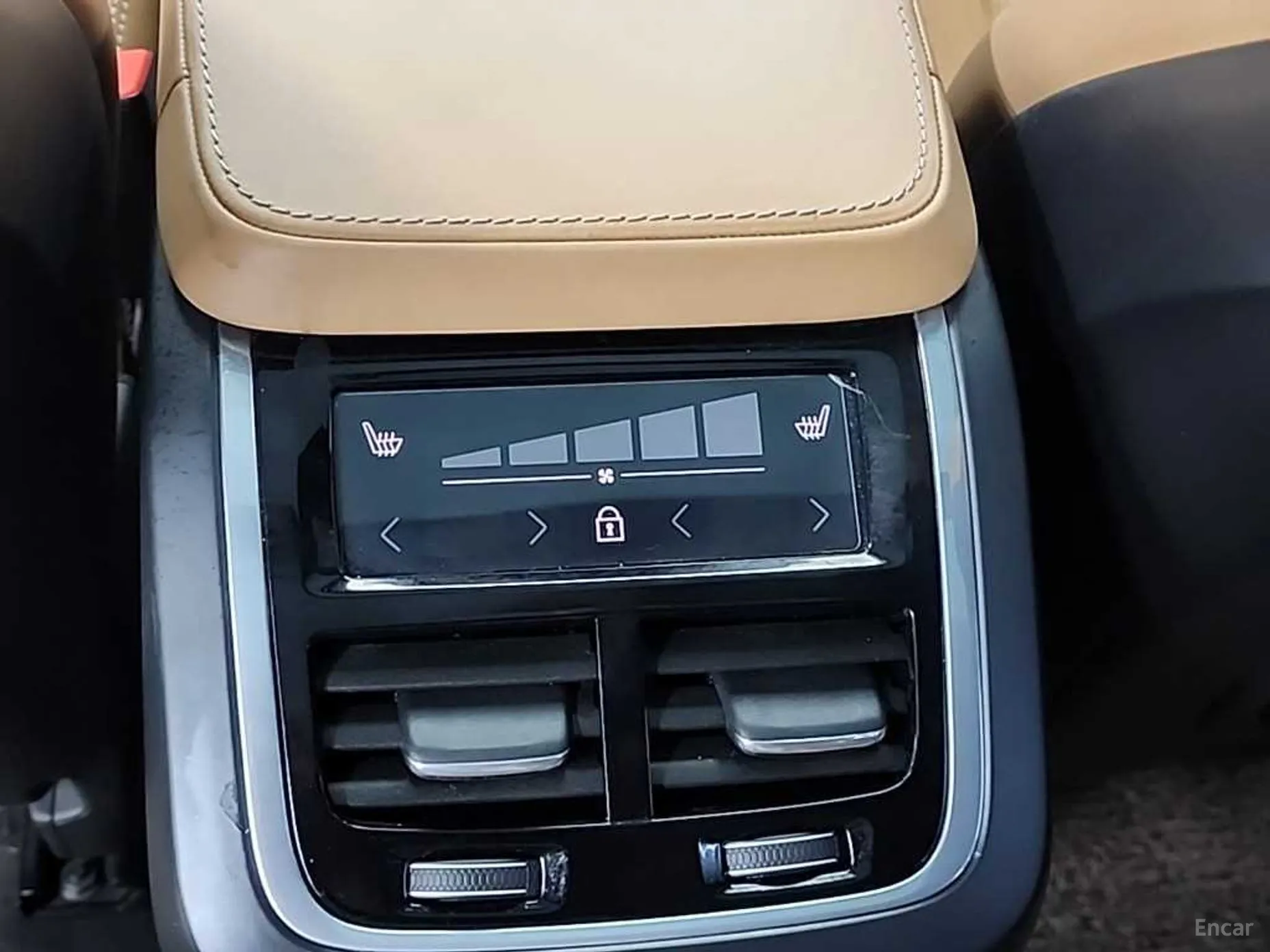 Volvo XC90 Gen 2 превью 13