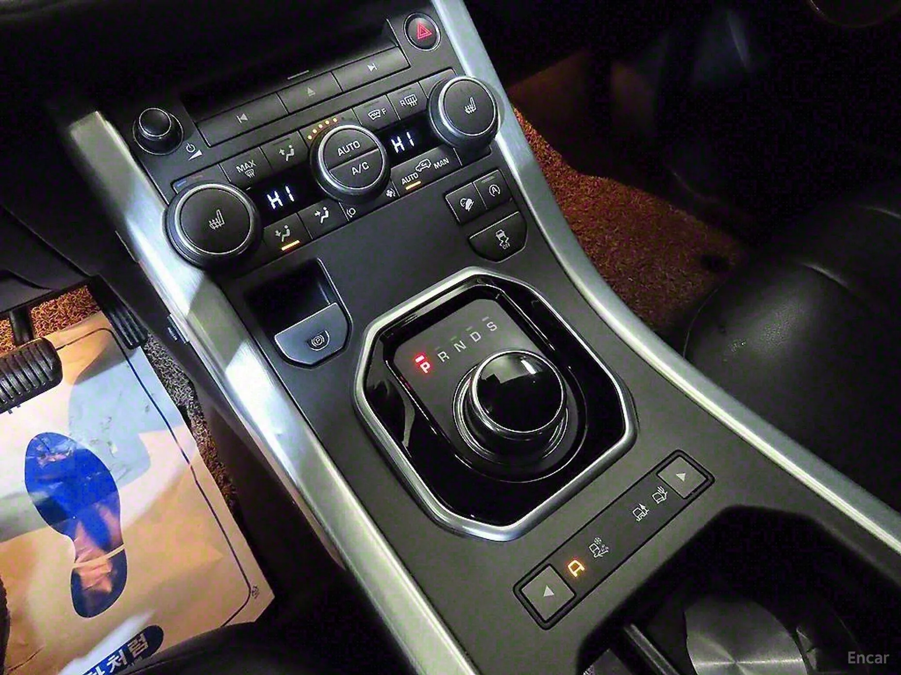 Land Rover Range Rover Evoque превью 12