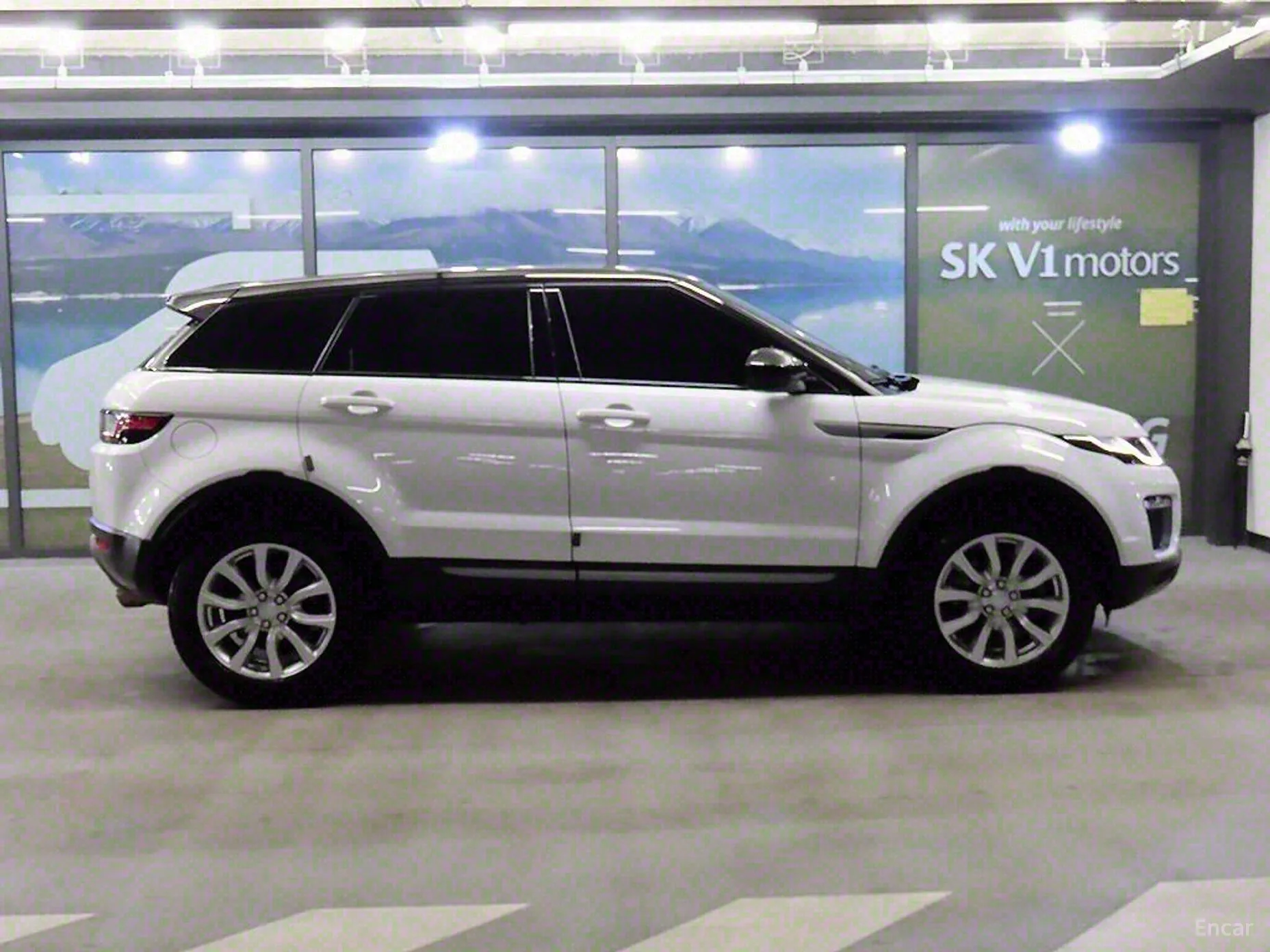 Land Rover Range Rover Evoque превью 3