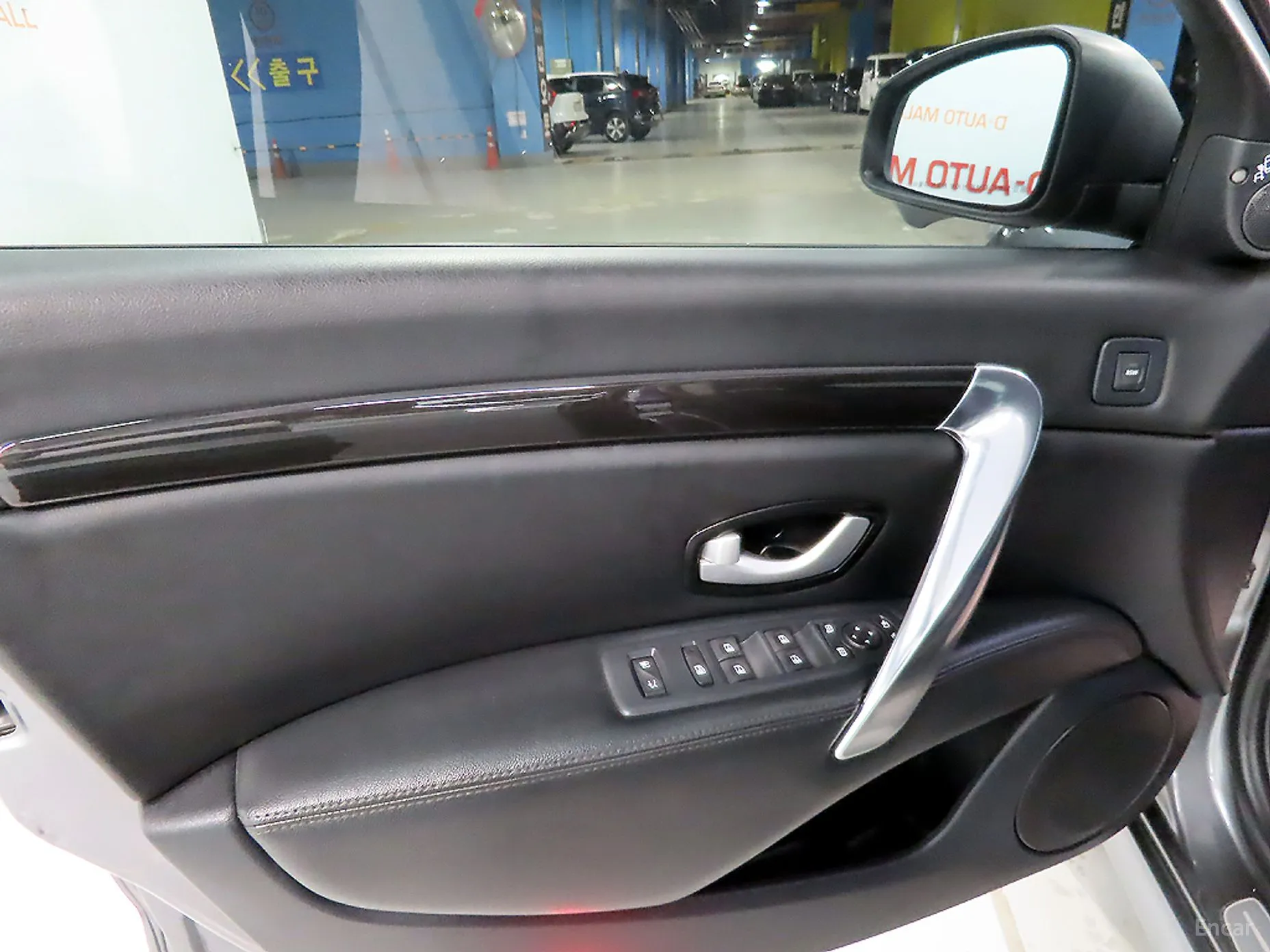 Renault Korea (Samsung) SM7 превью 13
