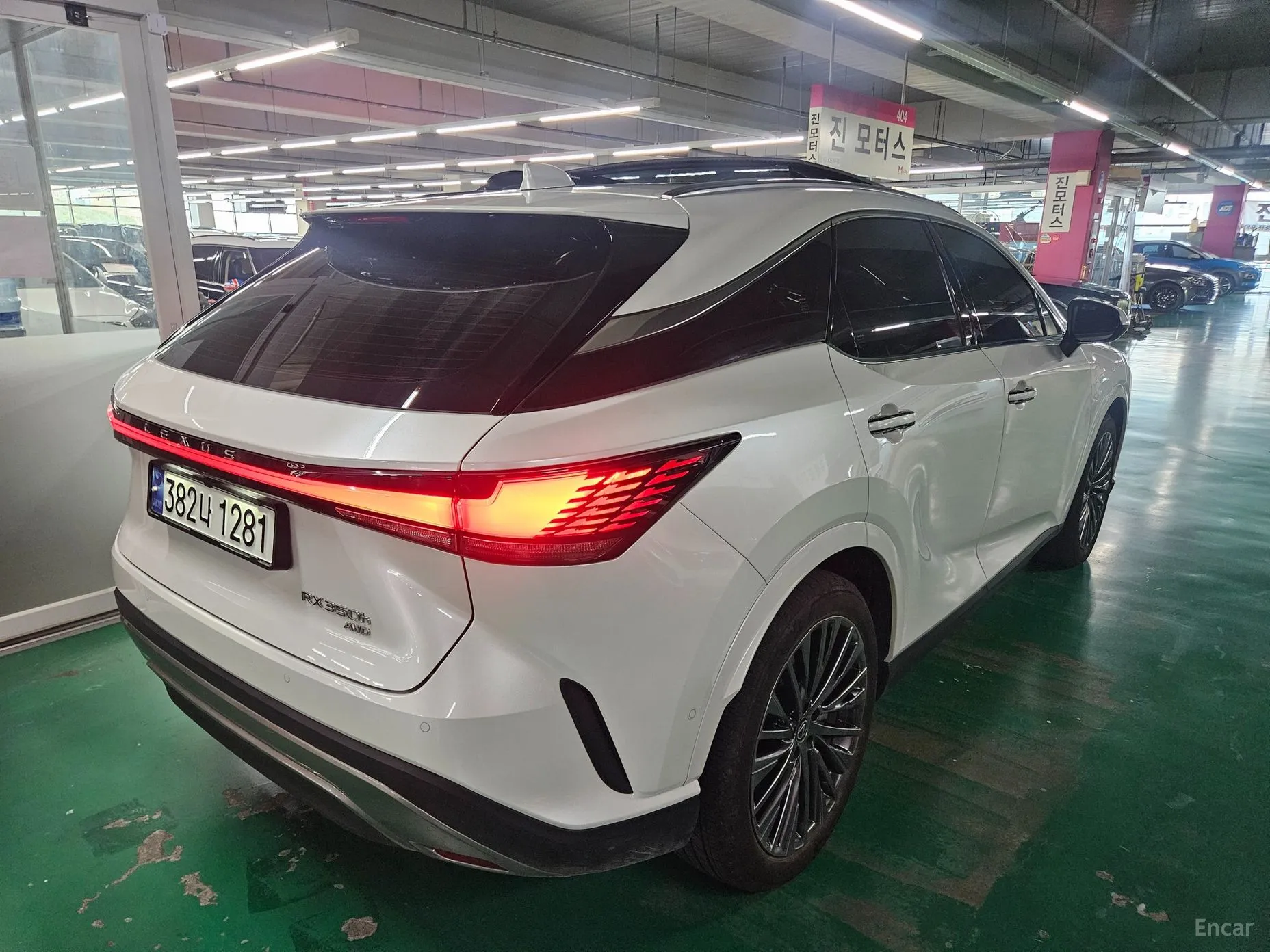 Lexus RX350h 5th Generation превью 3