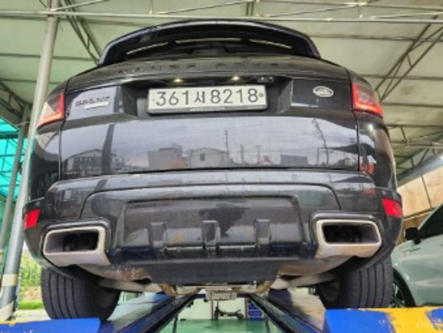 Land Rover Range Rover Sport 2nd Generation 2