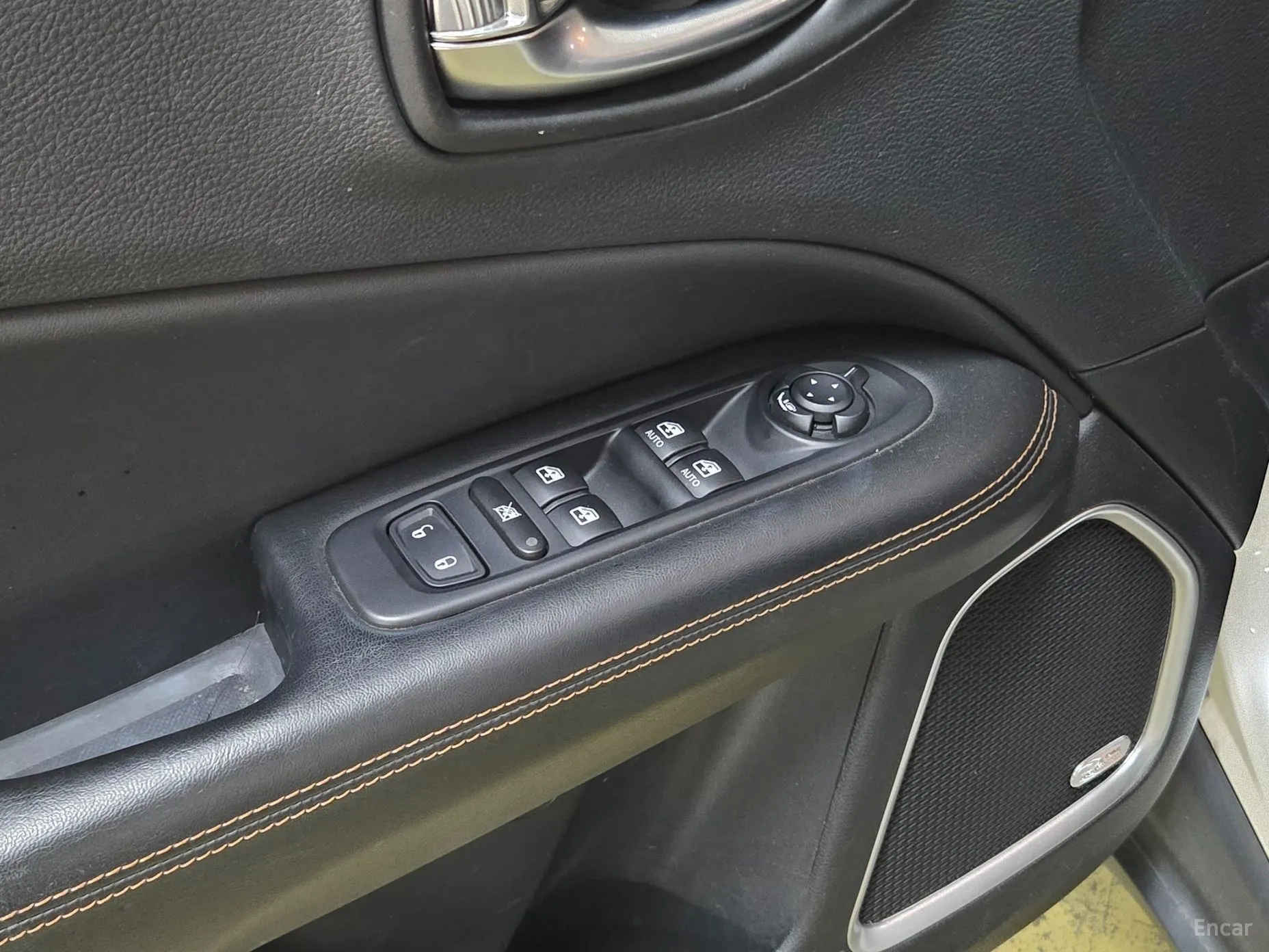 Jeep Compass 2nd Generation превью 15