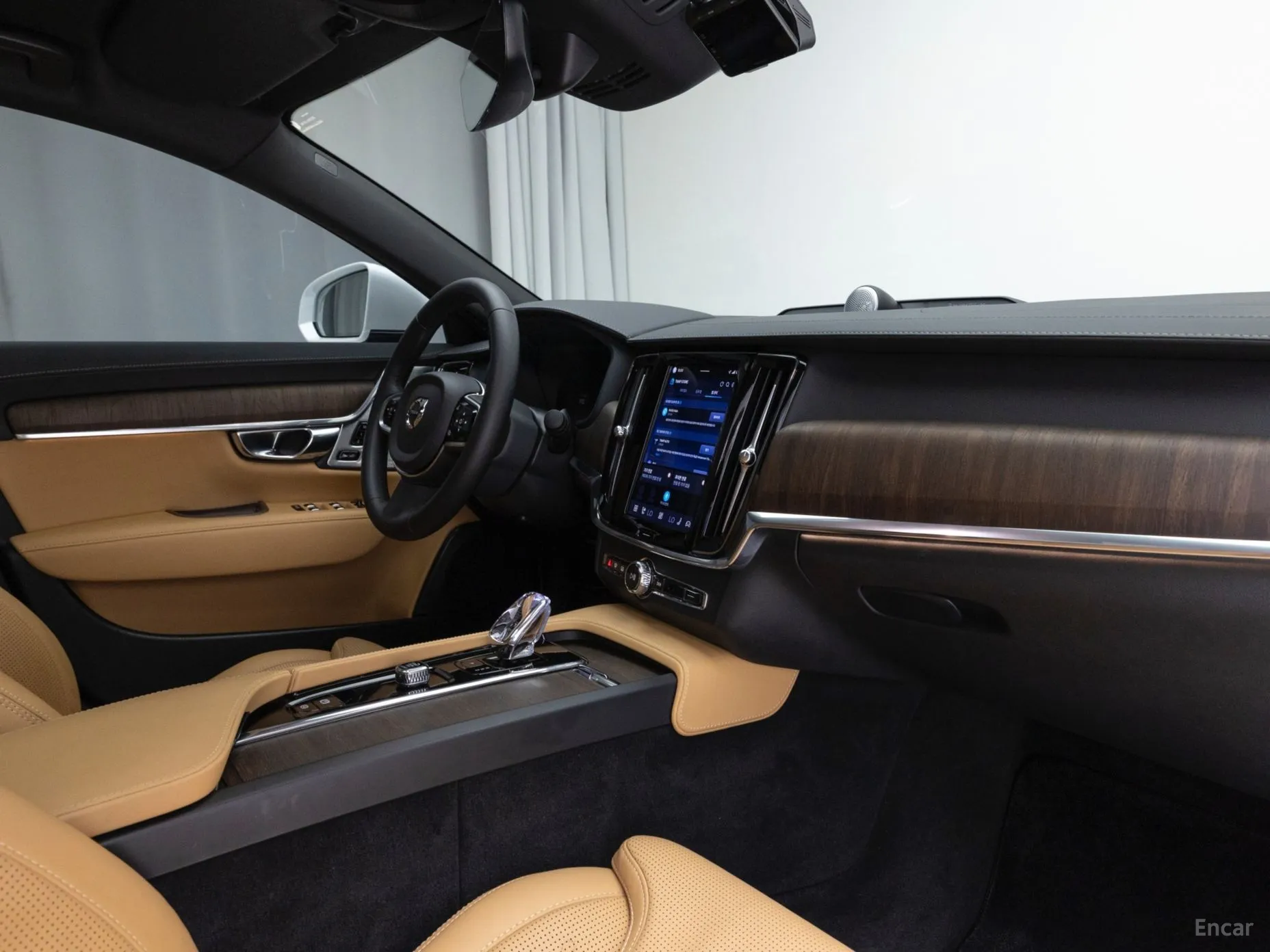 Volvo S90 превью 12