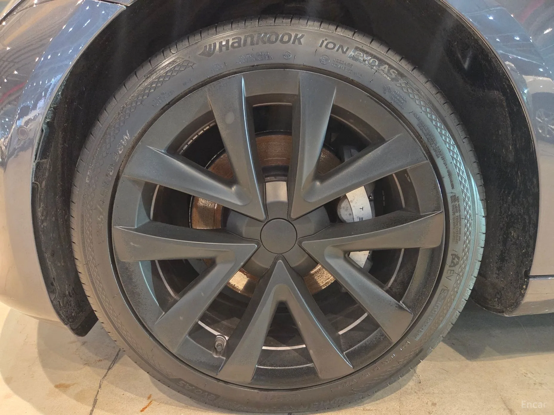 Tesla Model 3 превью 17