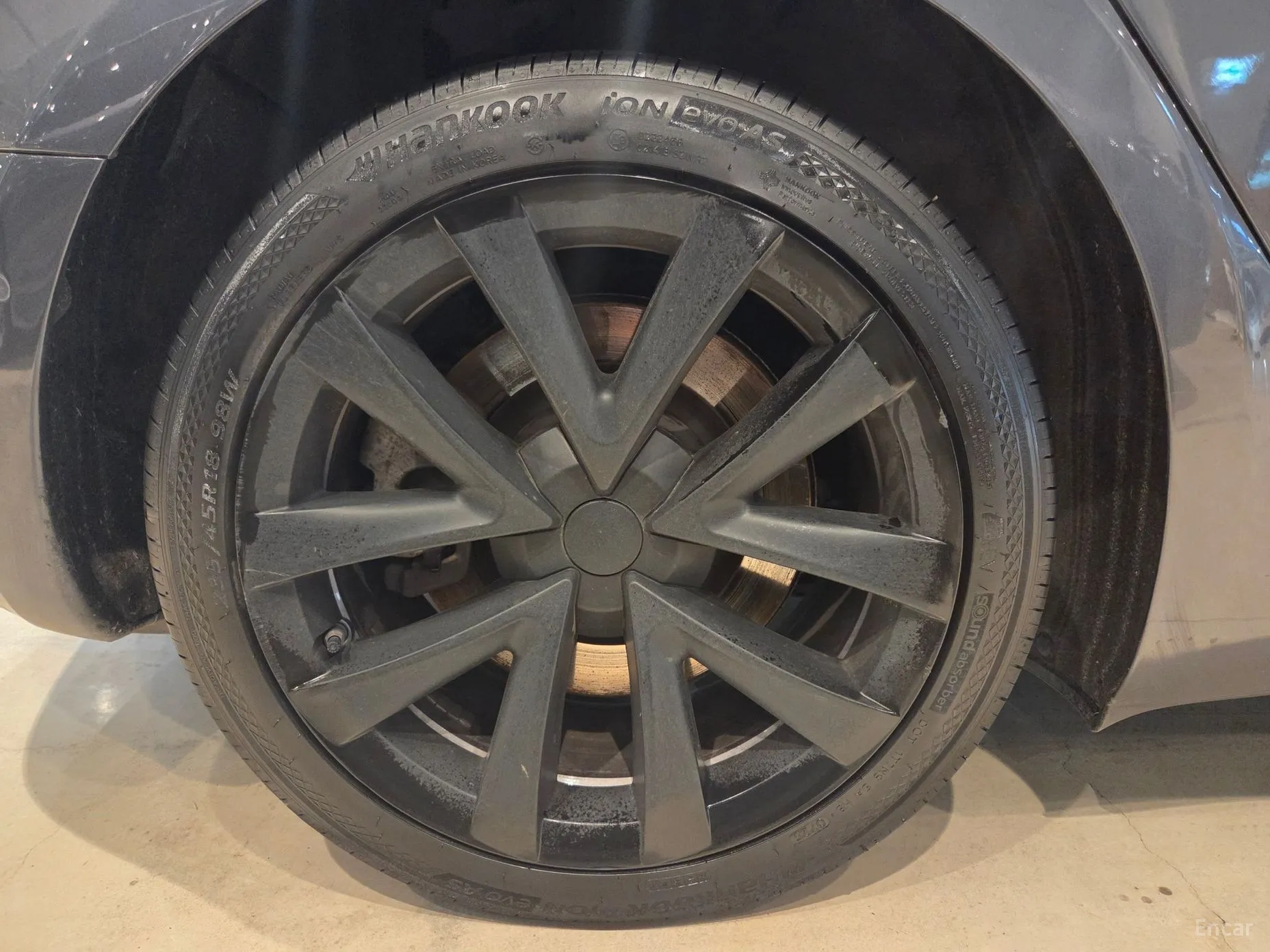 Tesla Model 3 превью 18