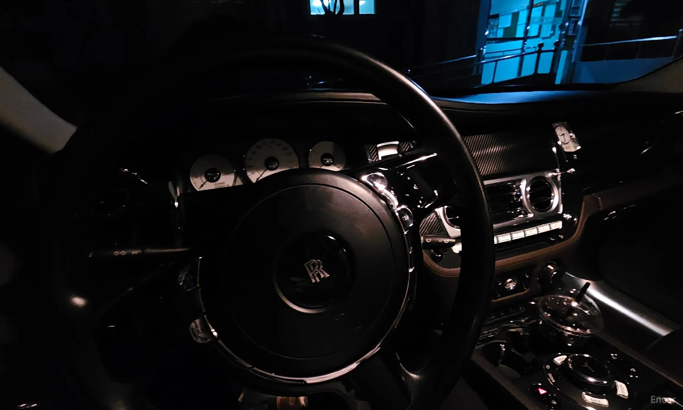 Rolls-Royce Ghost превью 11