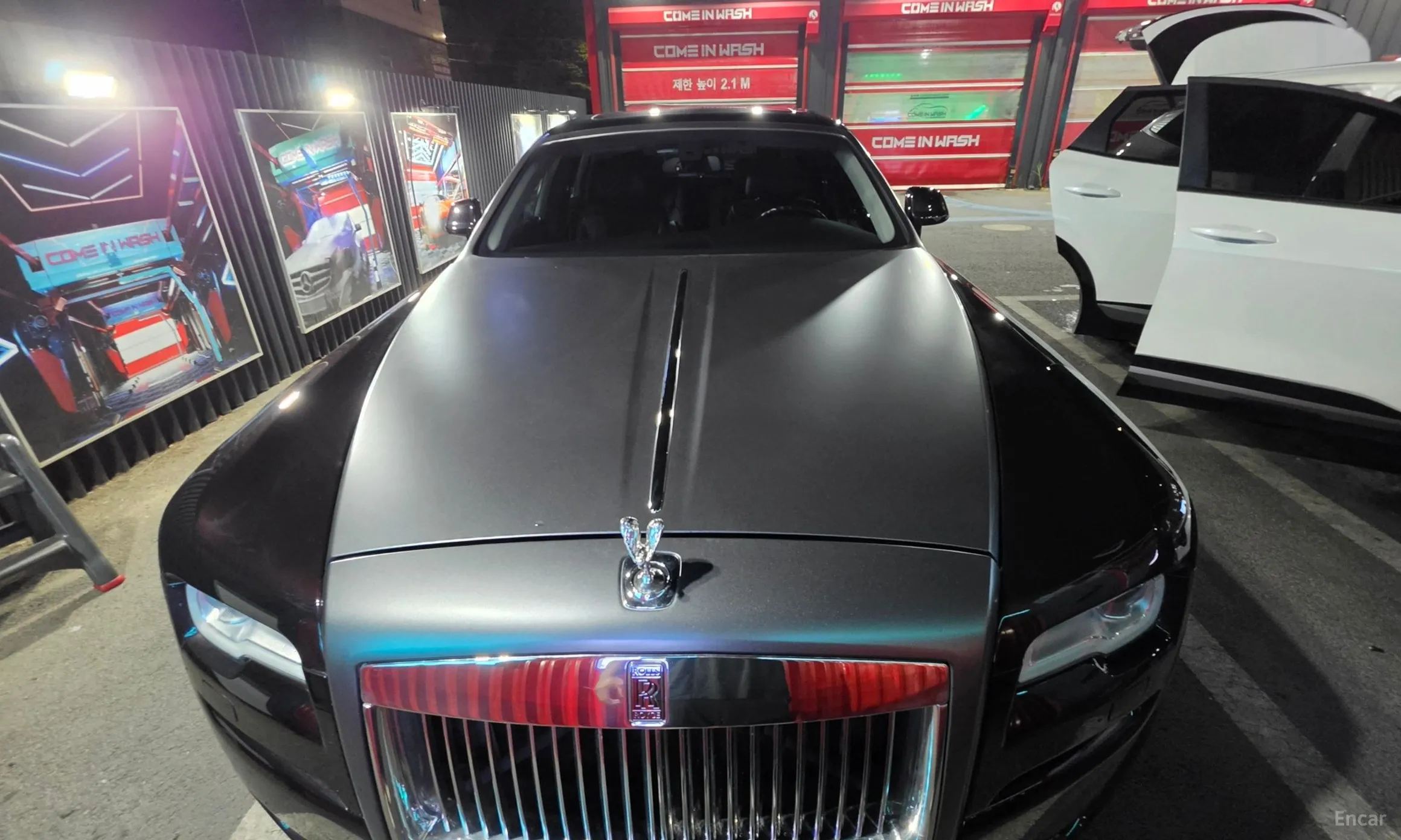 Rolls-Royce Ghost превью 3