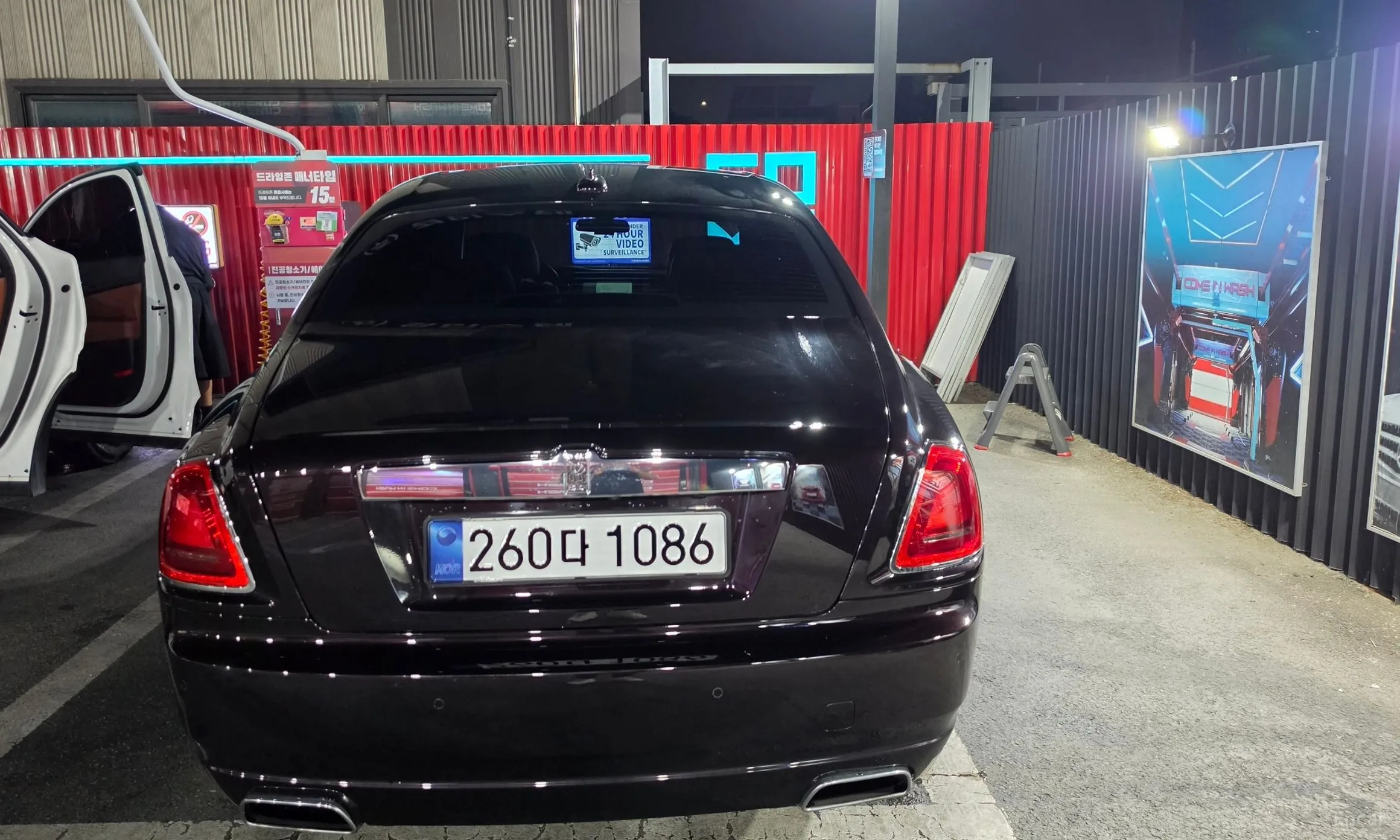 Rolls-Royce Ghost превью 4