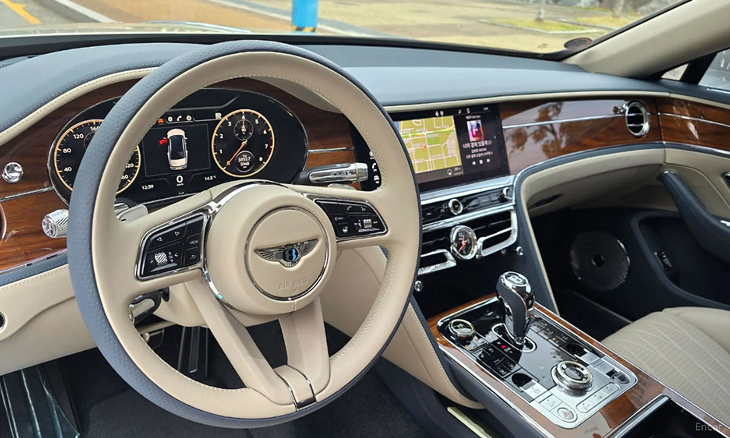 Bentley Flying Spur 3rd Generation превью 7