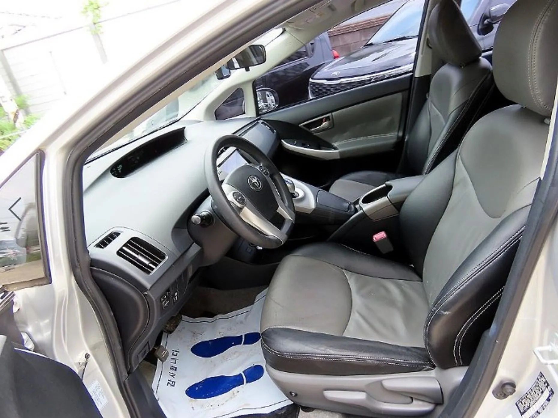 Toyota Toyota Prius превью 5
