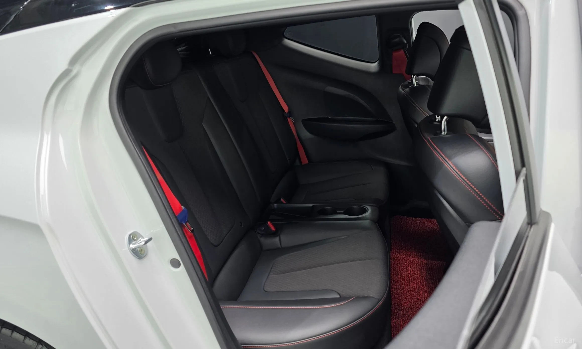 Hyundai Veloster (JS) превью 11