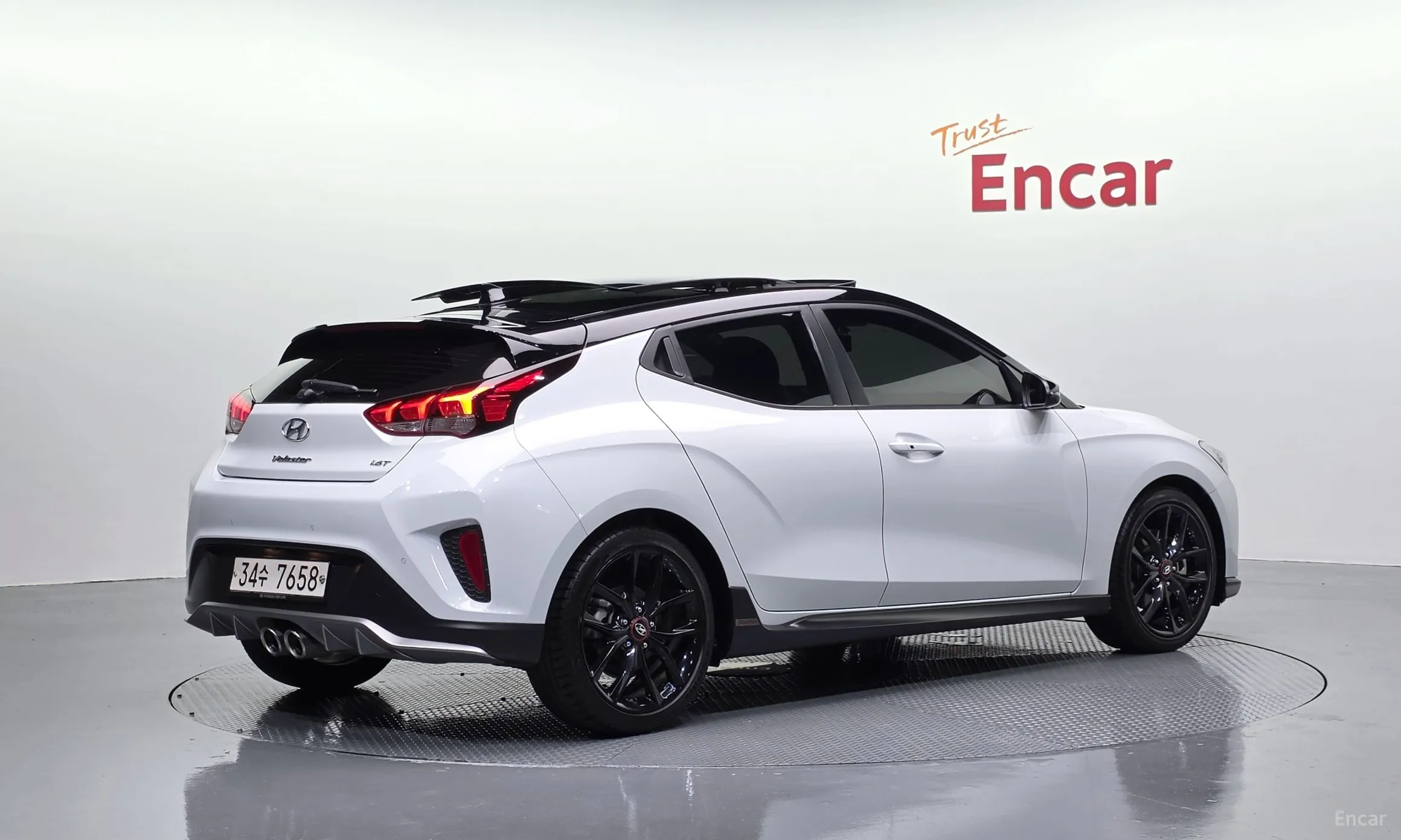 Hyundai Veloster (JS)