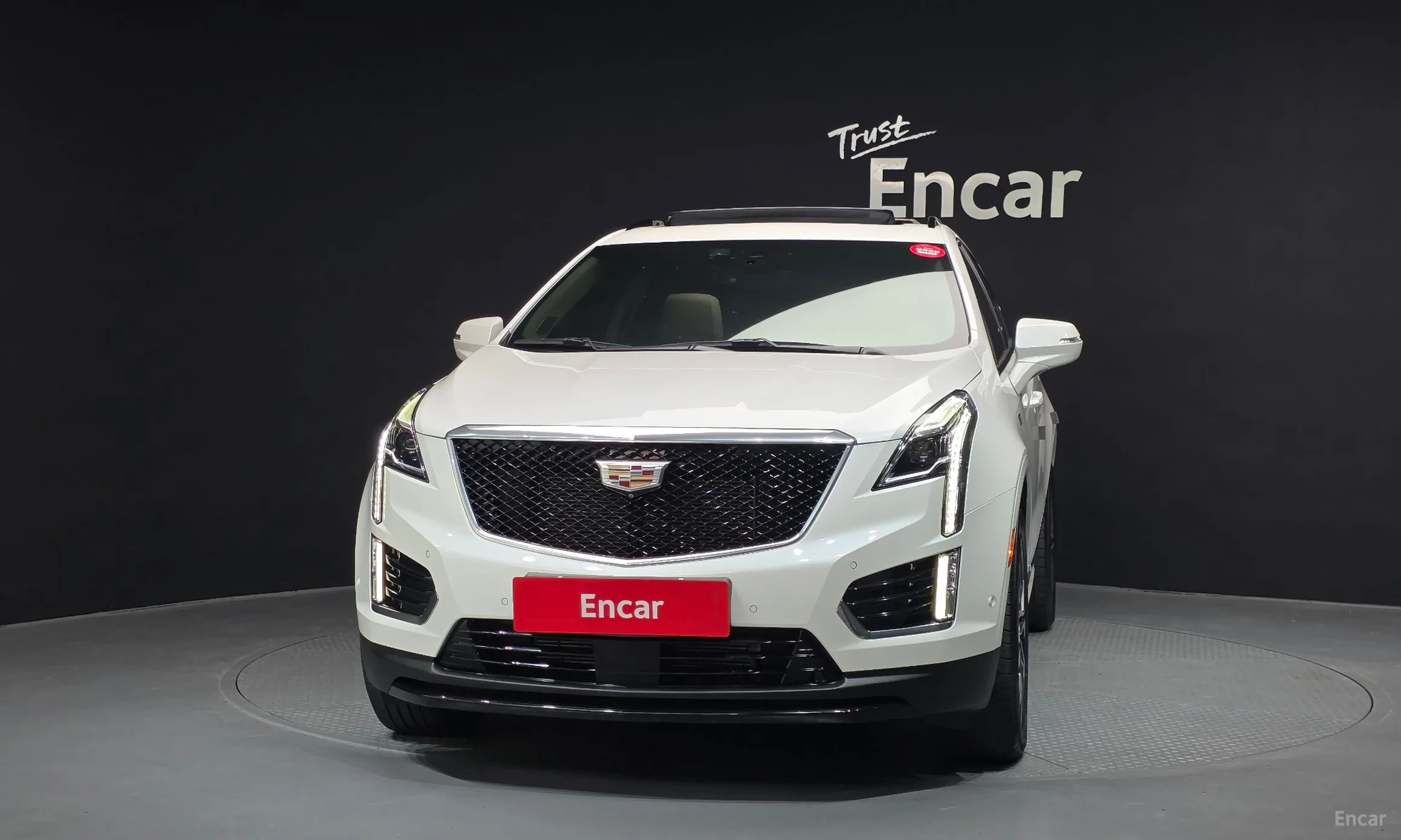 Cadillac XT5 превью 3