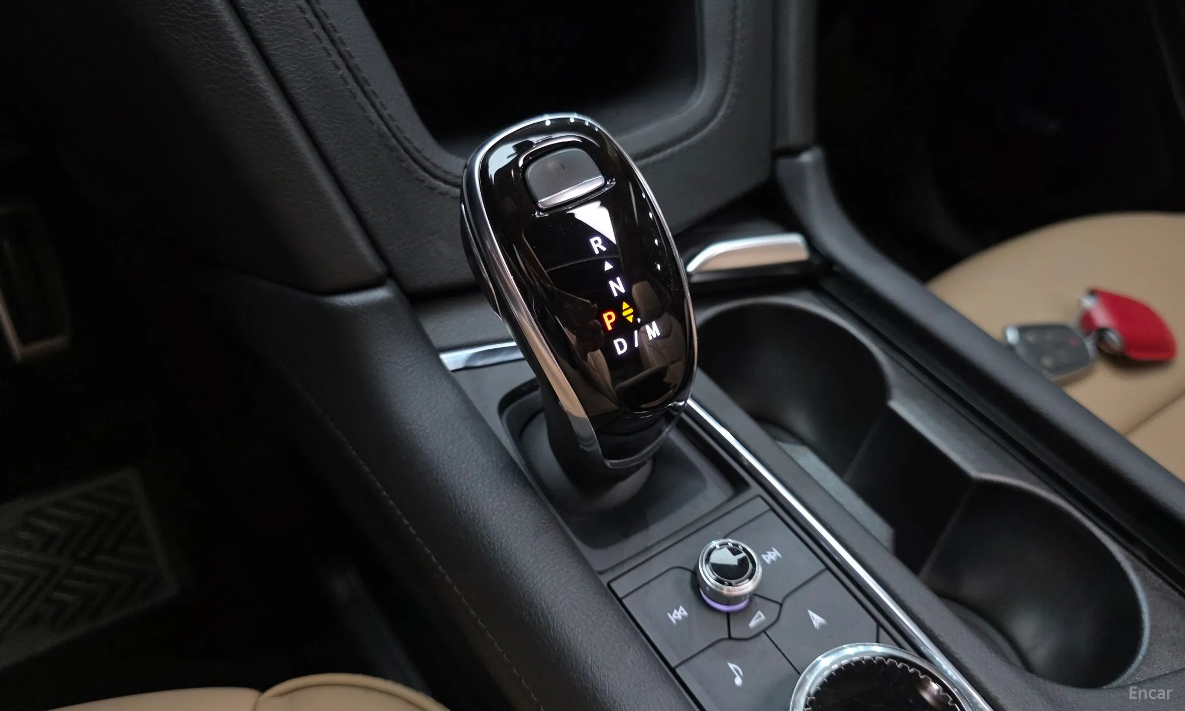 Cadillac XT5 превью 9