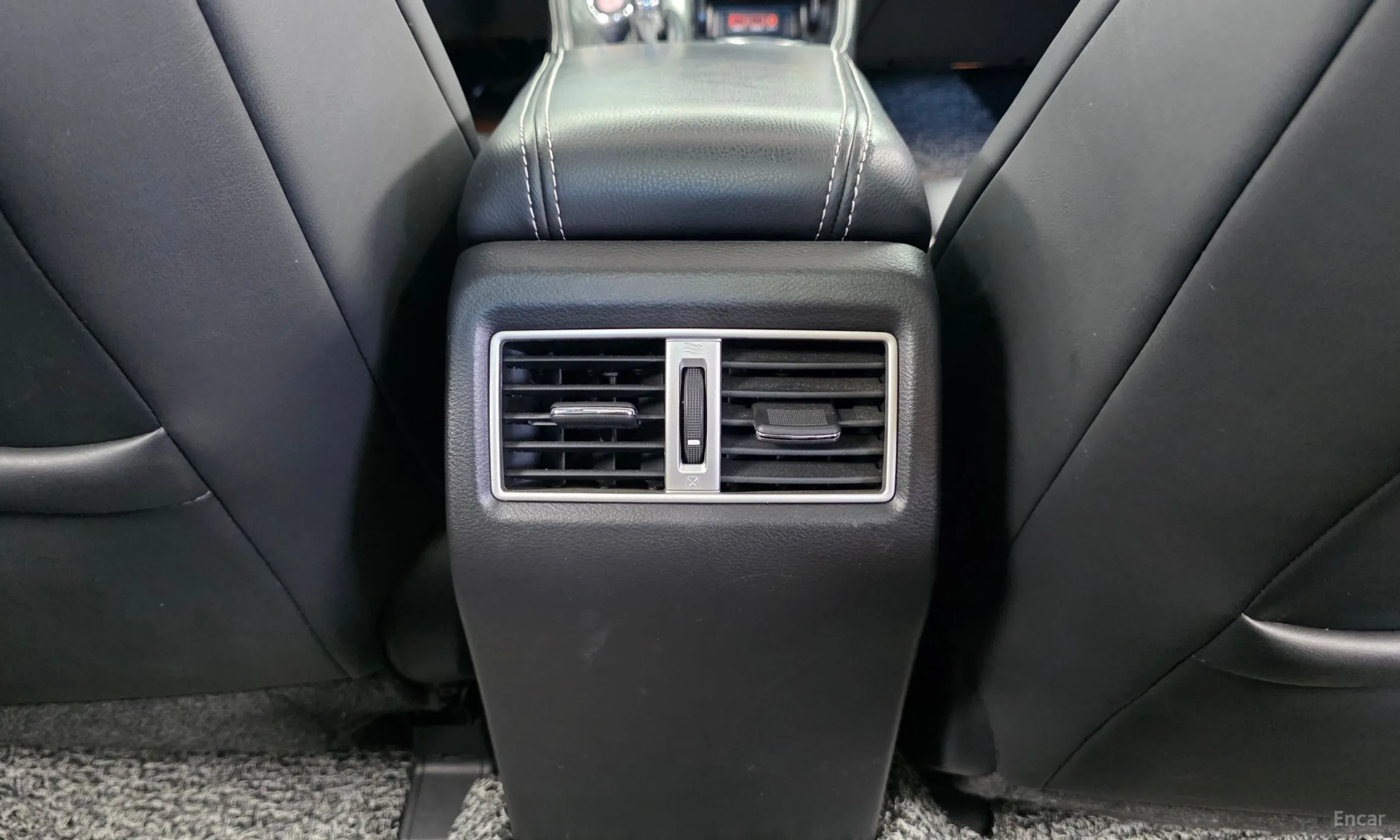 Nissan Maxima (A36) превью 18