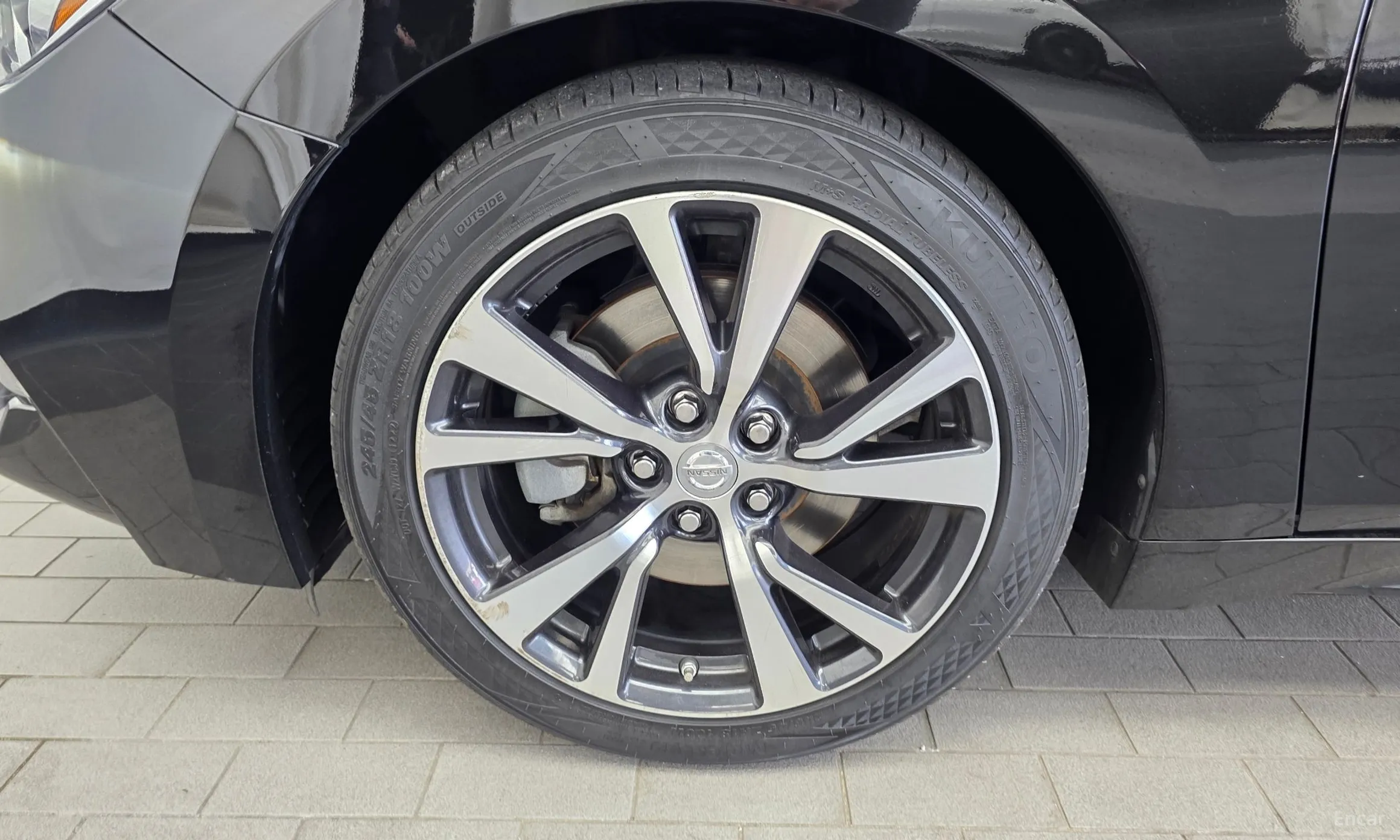 Nissan Maxima (A36) превью 5