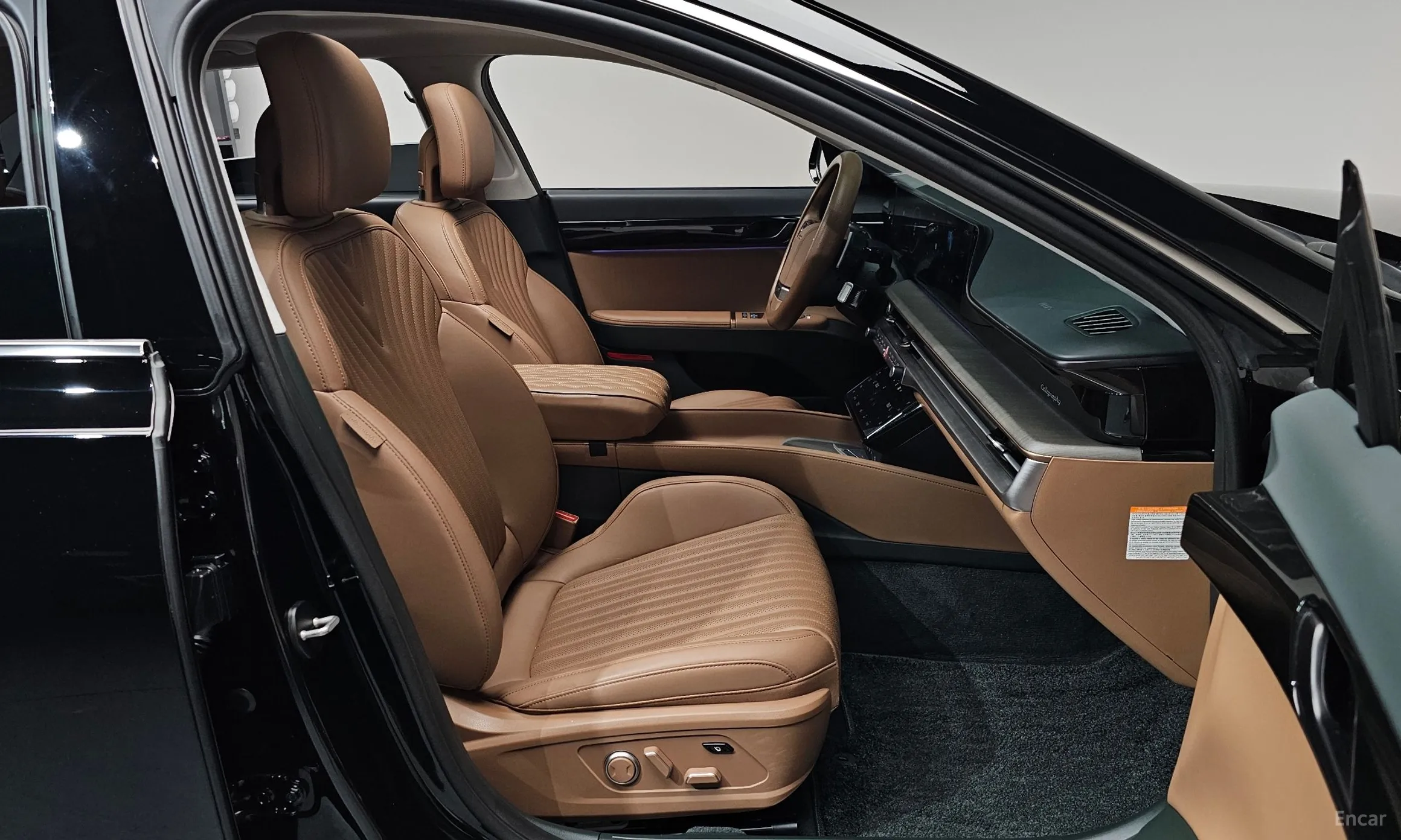 Hyundai Grandeur Hybrid (GN7) превью 11