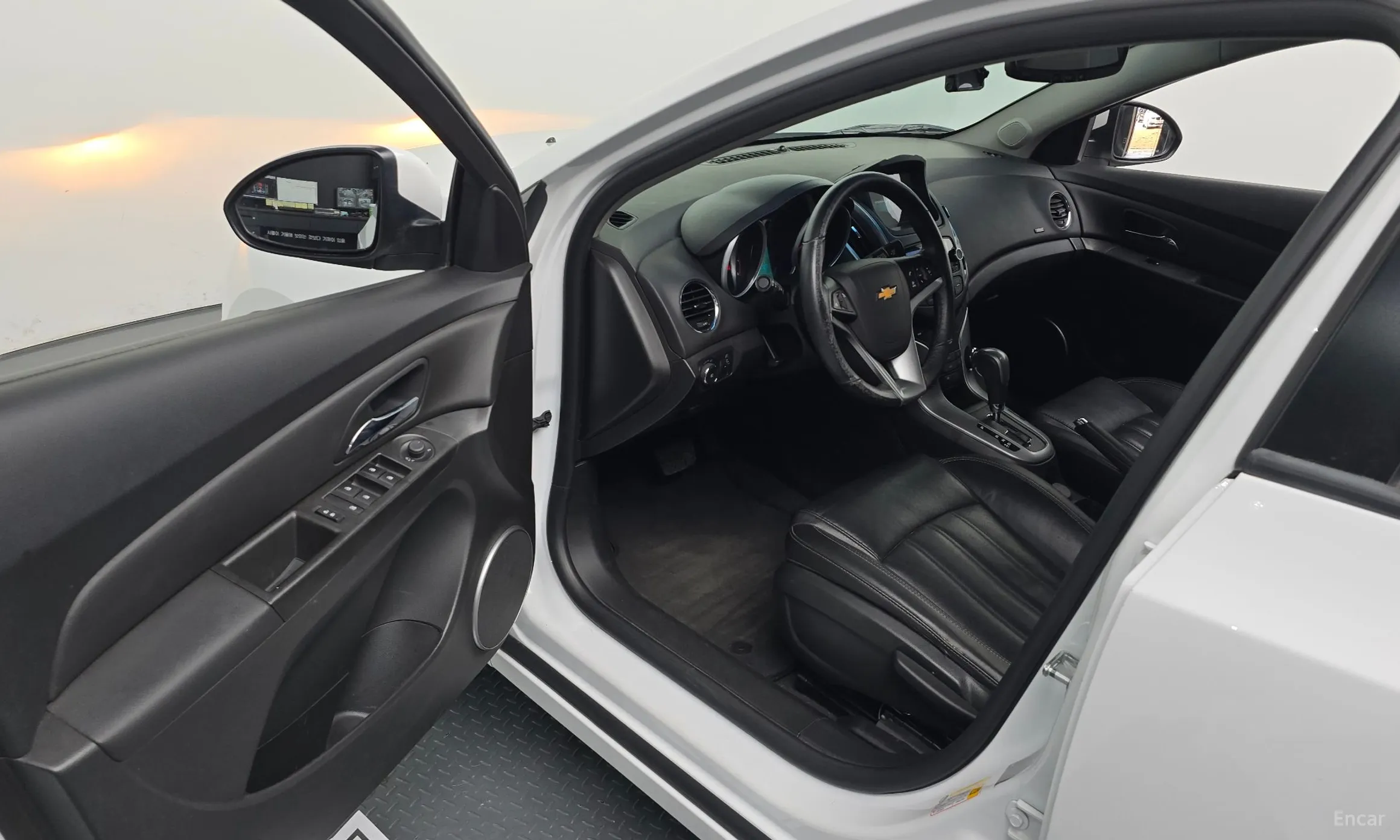 Chevrolet (GM Daewoo) Cruze превью 10