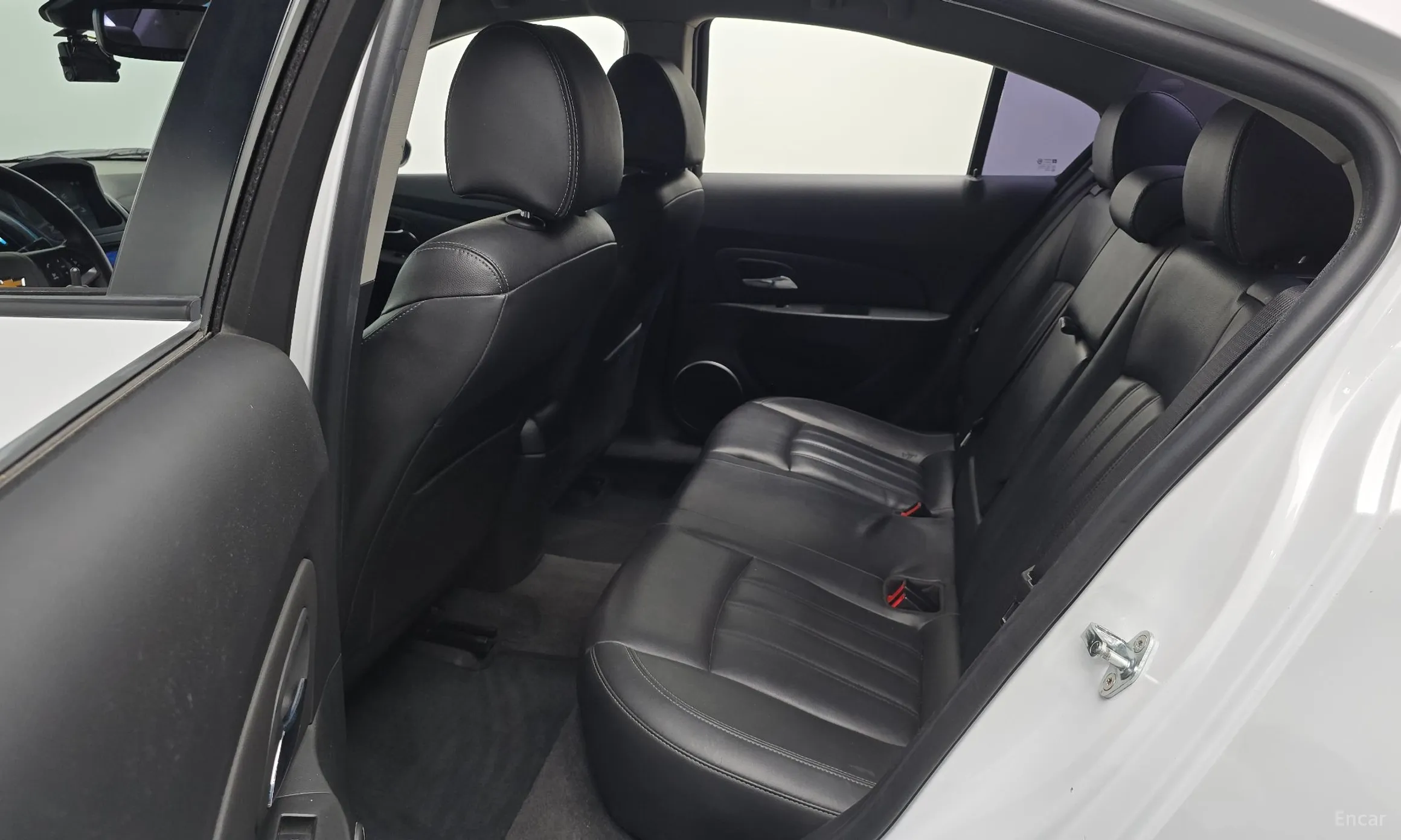 Chevrolet (GM Daewoo) Cruze превью 12
