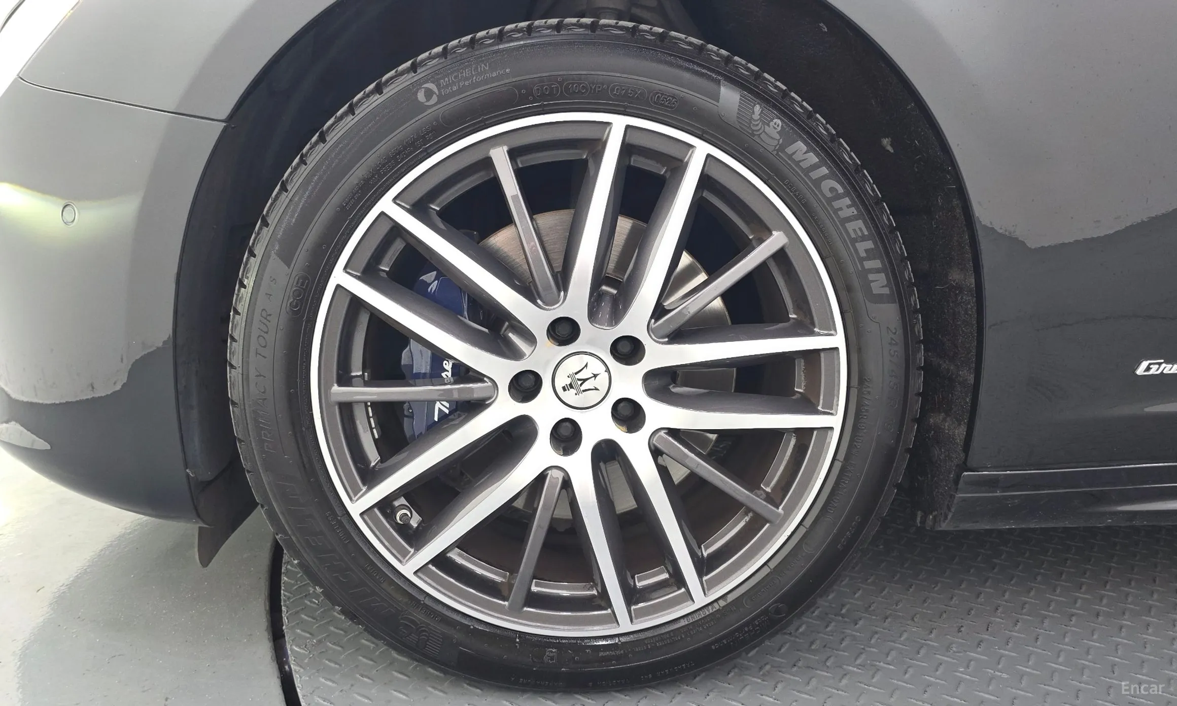 Maserati Ghibli превью 5