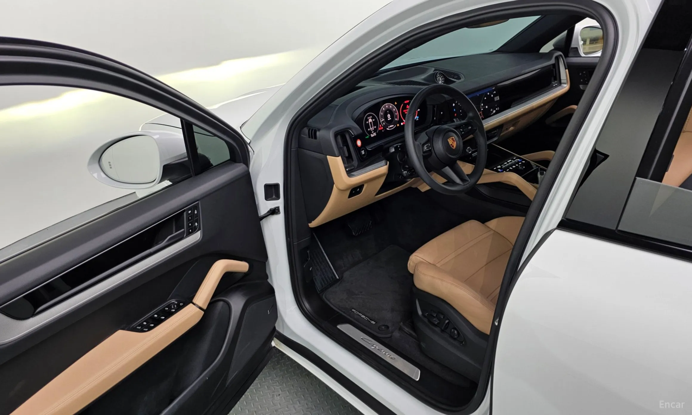 Porsche Cayenne (PO536) превью 10