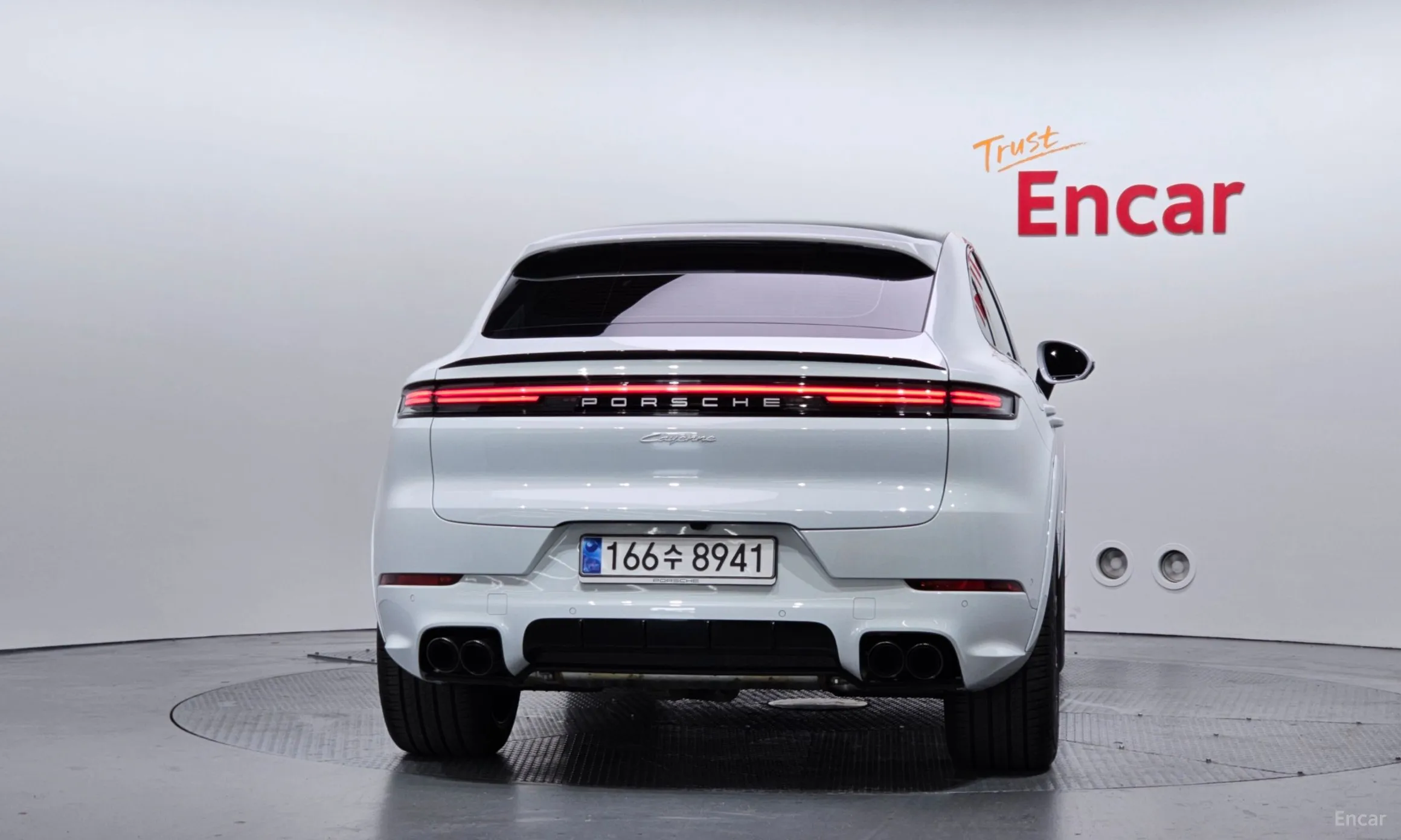 Porsche Cayenne (PO536) превью 4