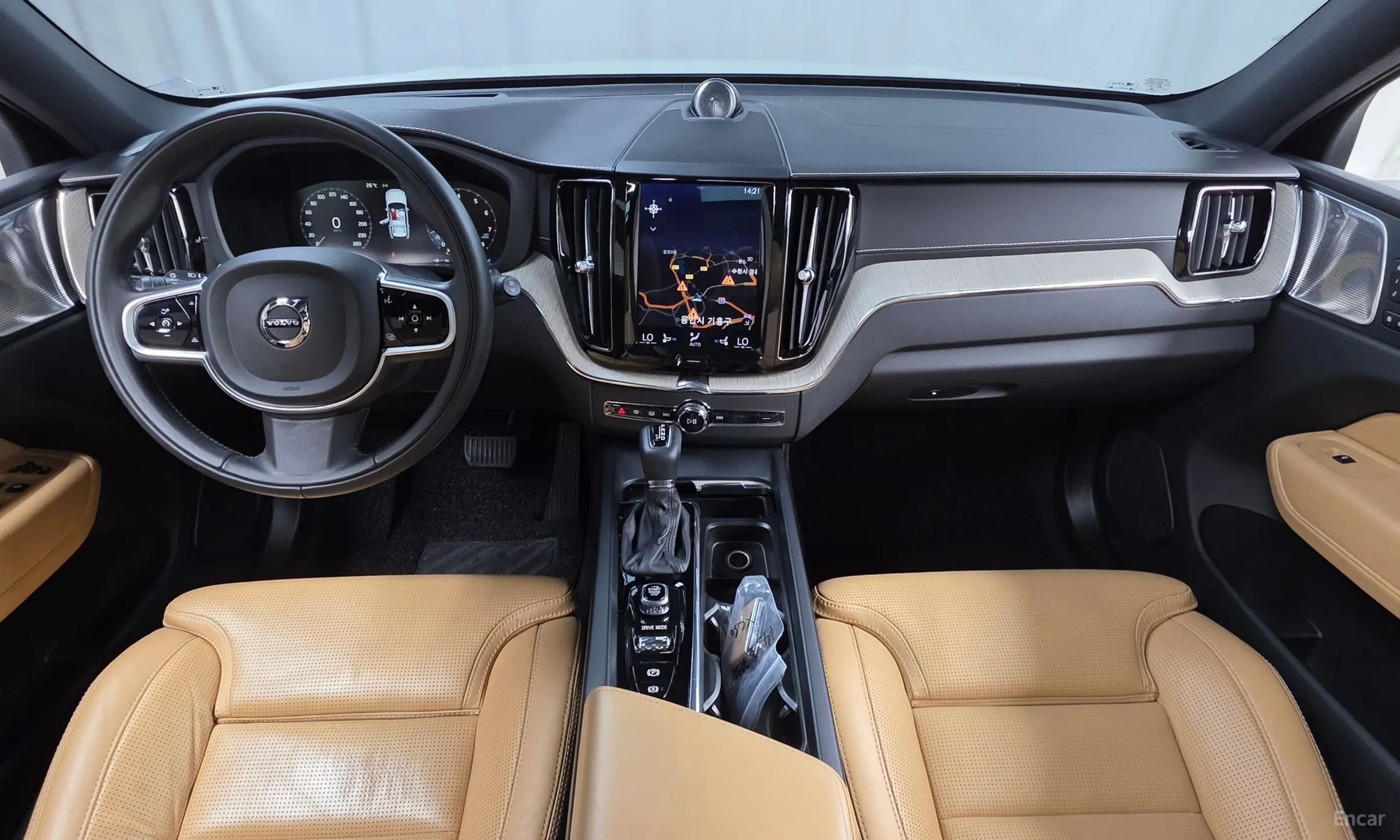 Volvo XC60 Gen 2 превью 7