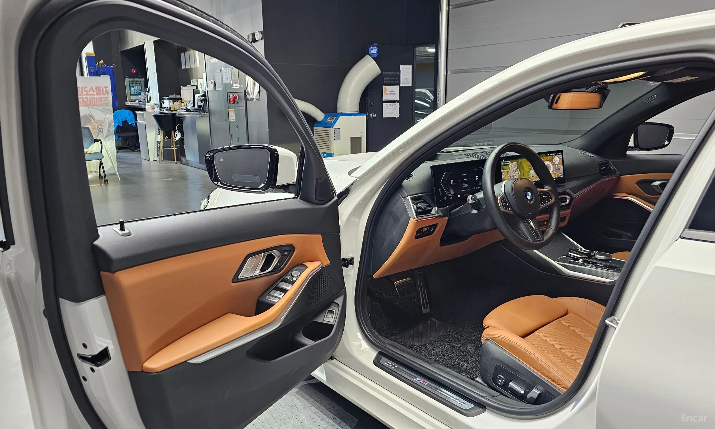 BMW 3 Series (G20) превью 10