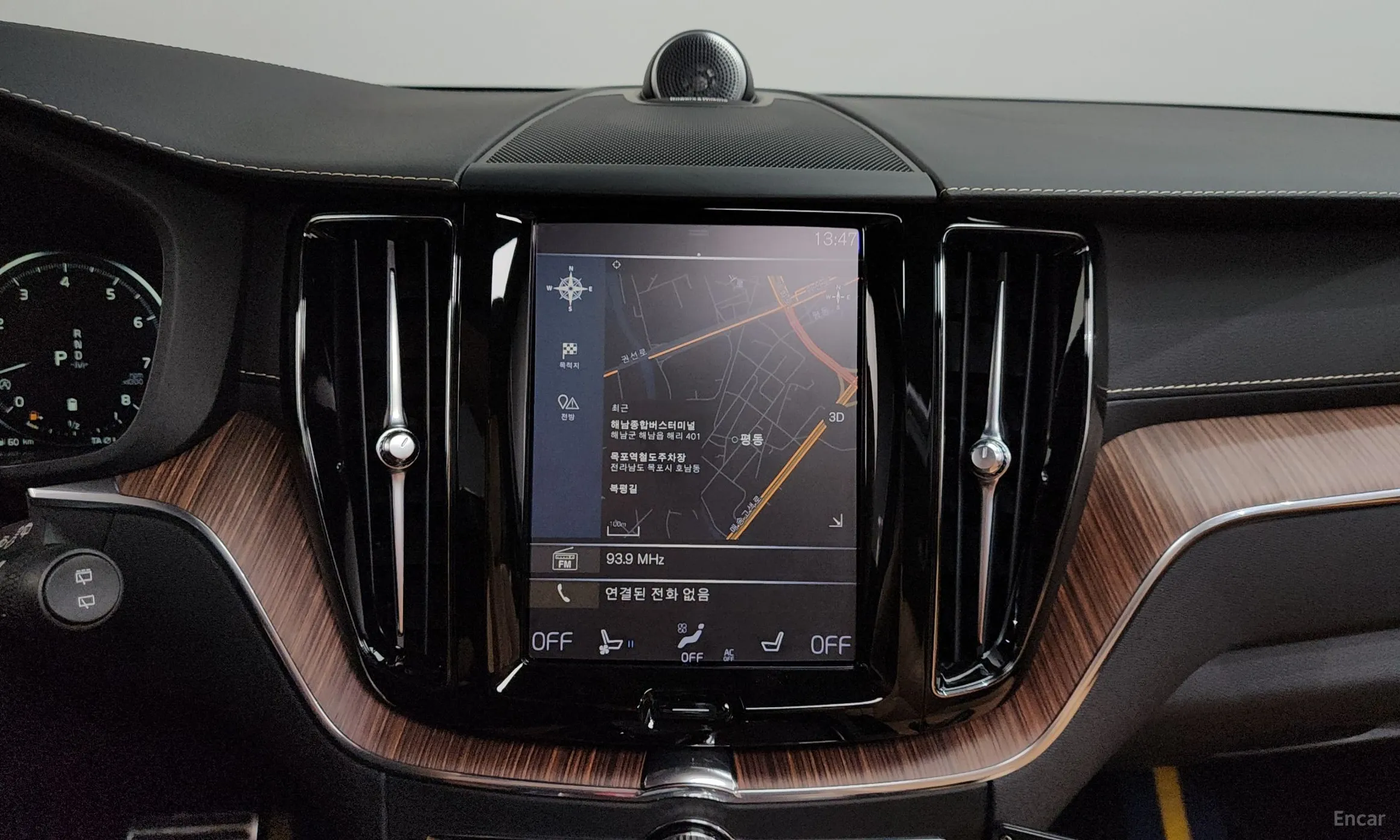 Volvo XC60 Gen 2 превью 12