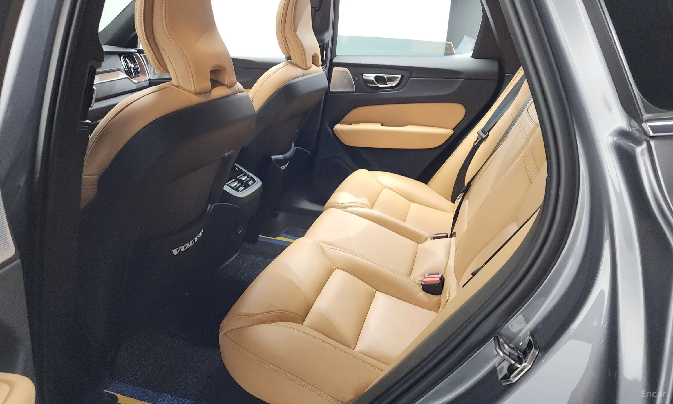 Volvo XC60 Gen 2 превью 19