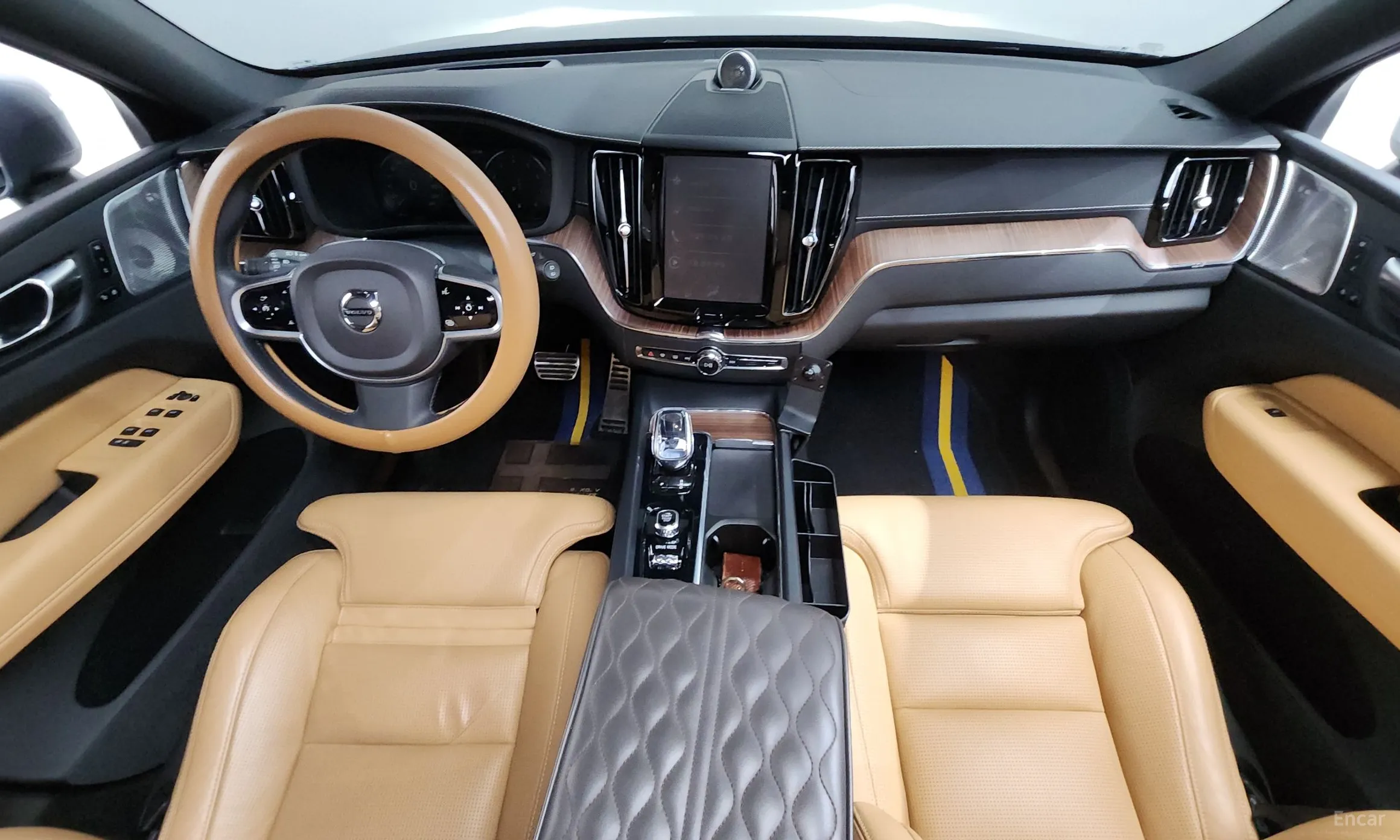 Volvo XC60 Gen 2 превью 7