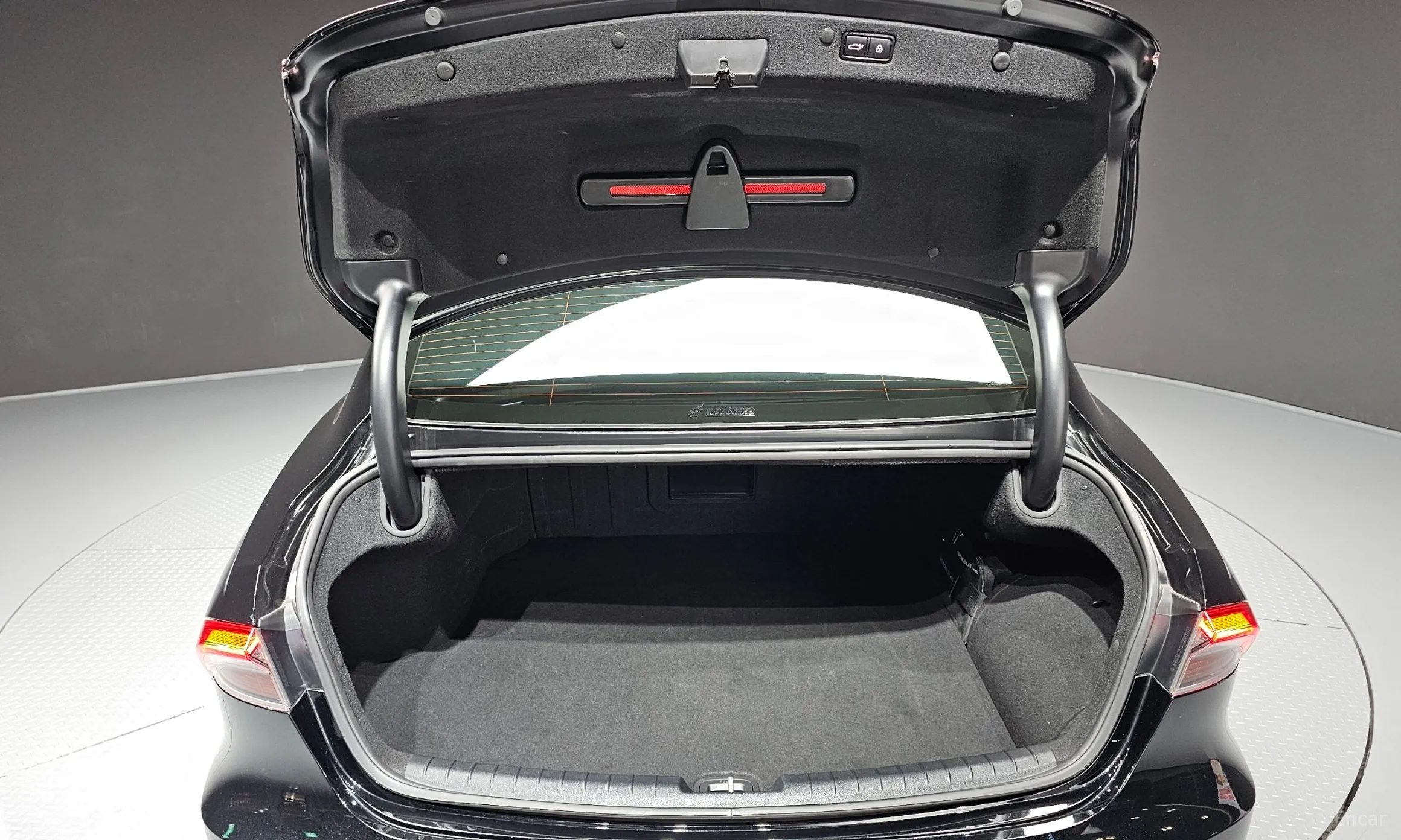 Hyundai Grandeur IG Hybrid превью 20