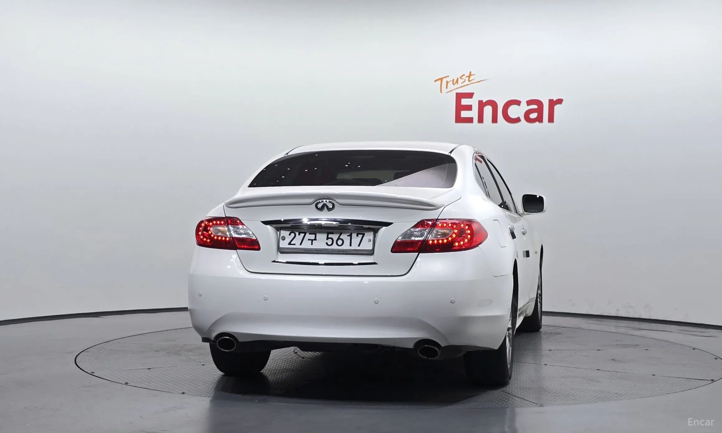 Infiniti M30d превью 4