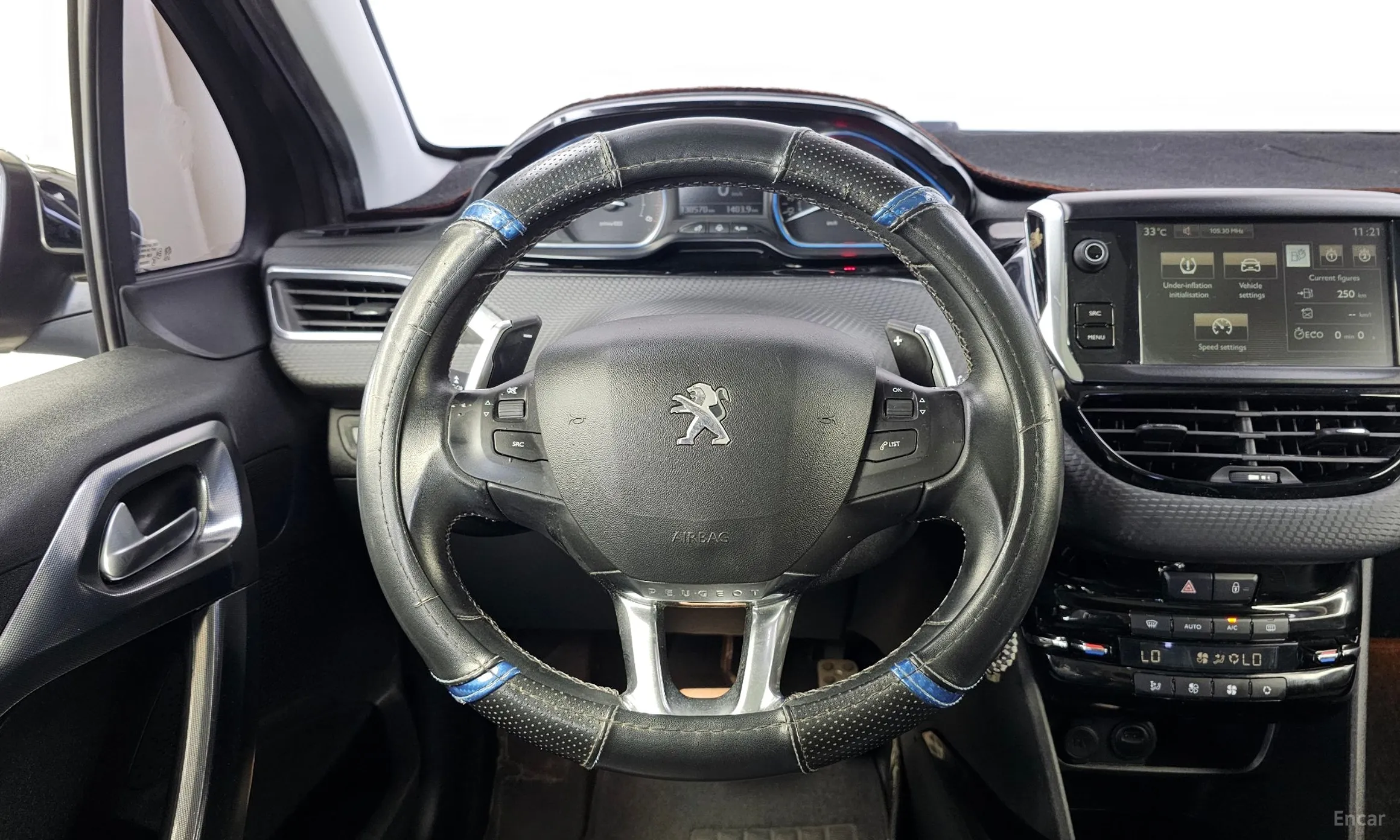 Peugeot 2008. превью 13