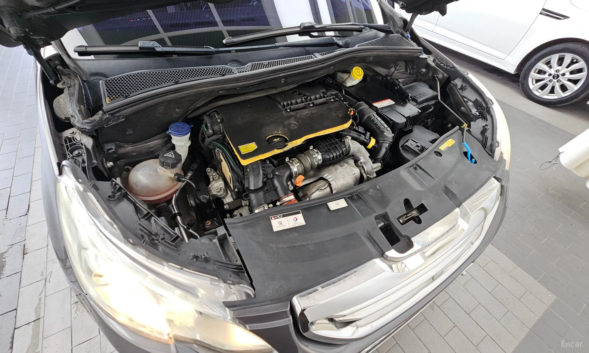 Peugeot 2008. превью 6