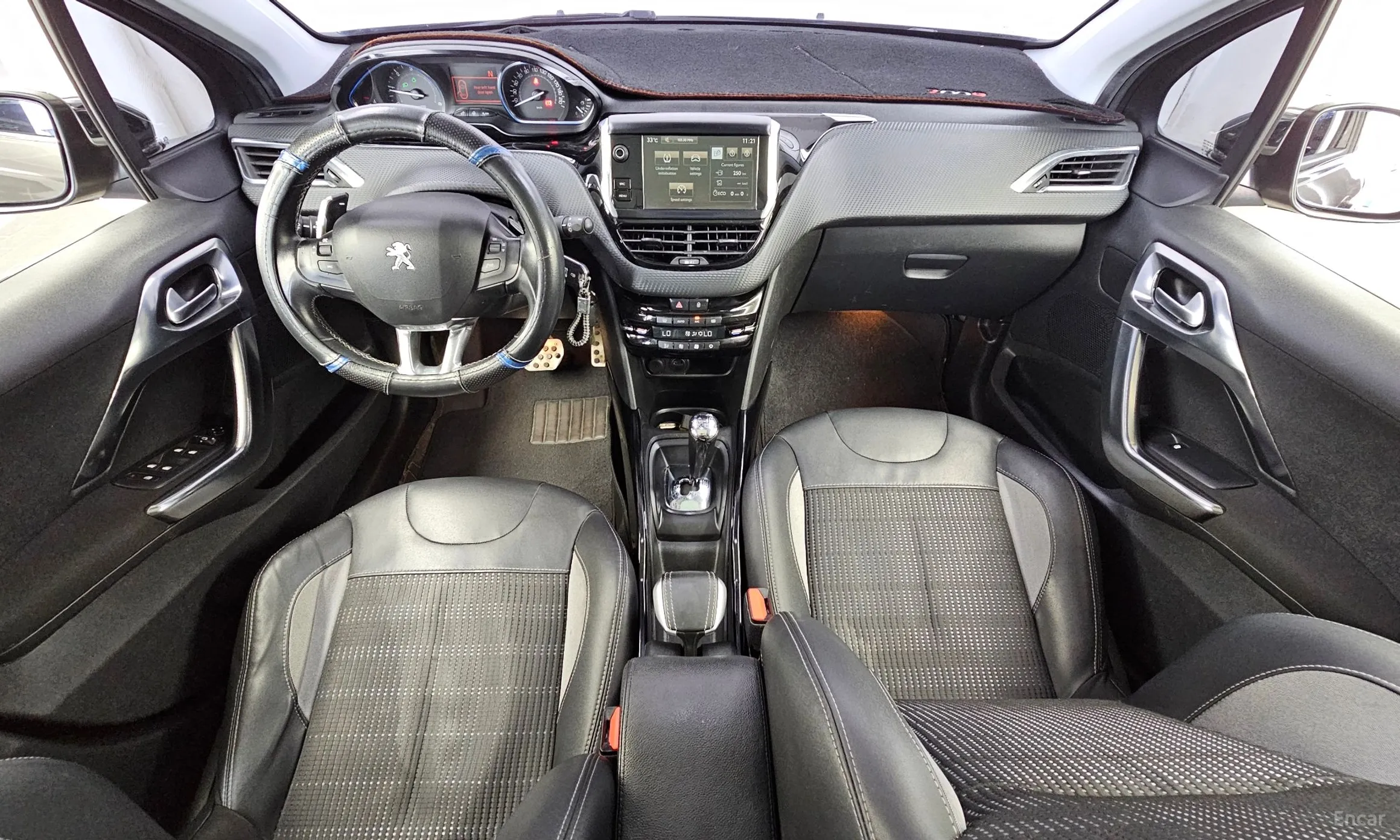 Peugeot 2008. превью 7