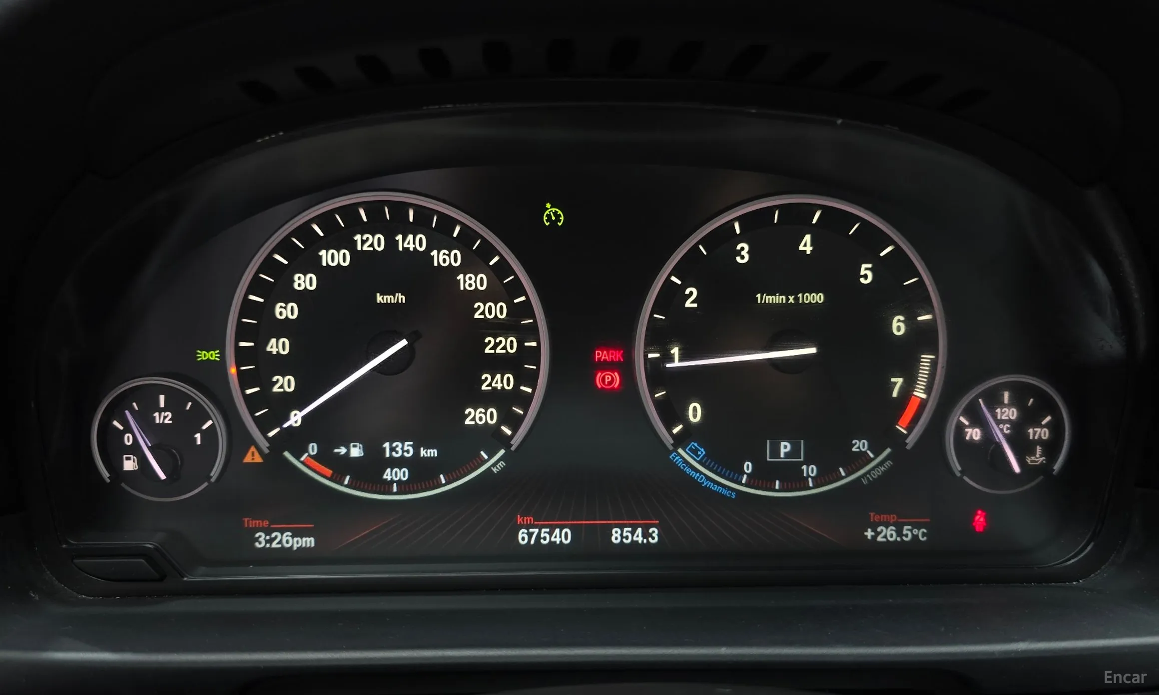 BMW 5 Series (F10) превью 8