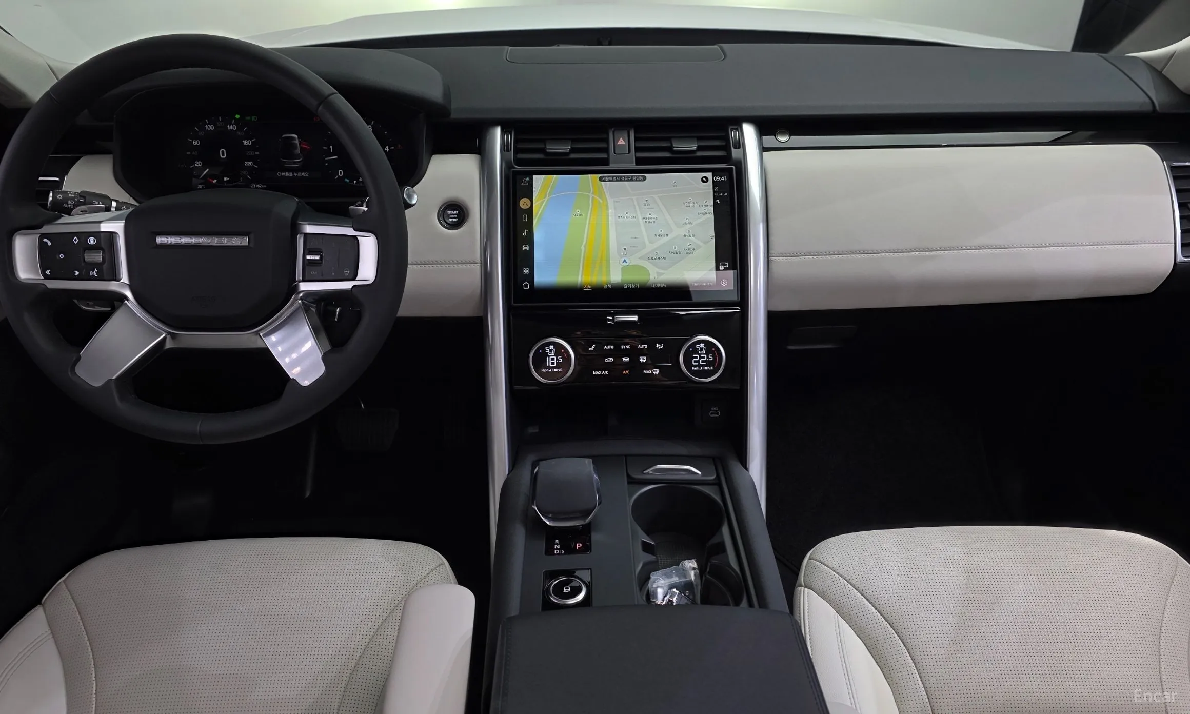 Land Rover Discovery 5 превью 7
