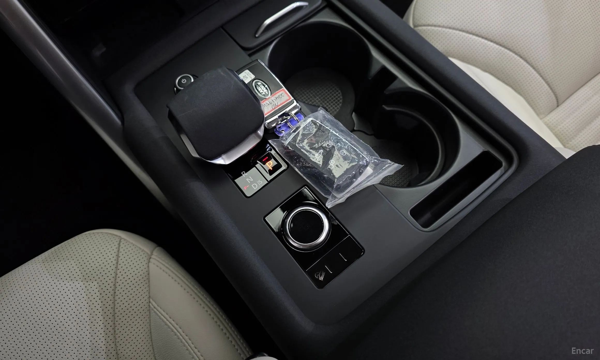 Land Rover Discovery 5 превью 9