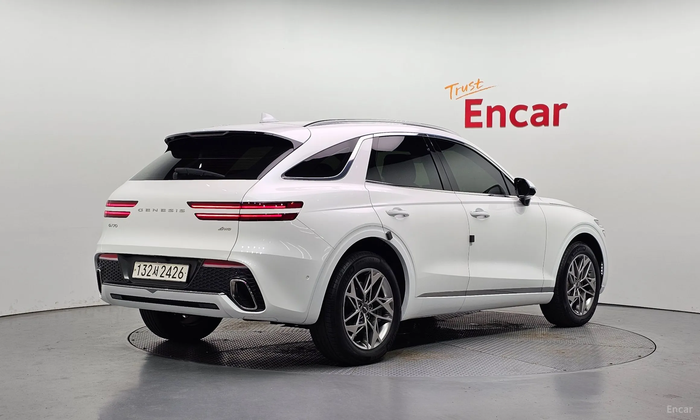 Genesis GV70 превью 2