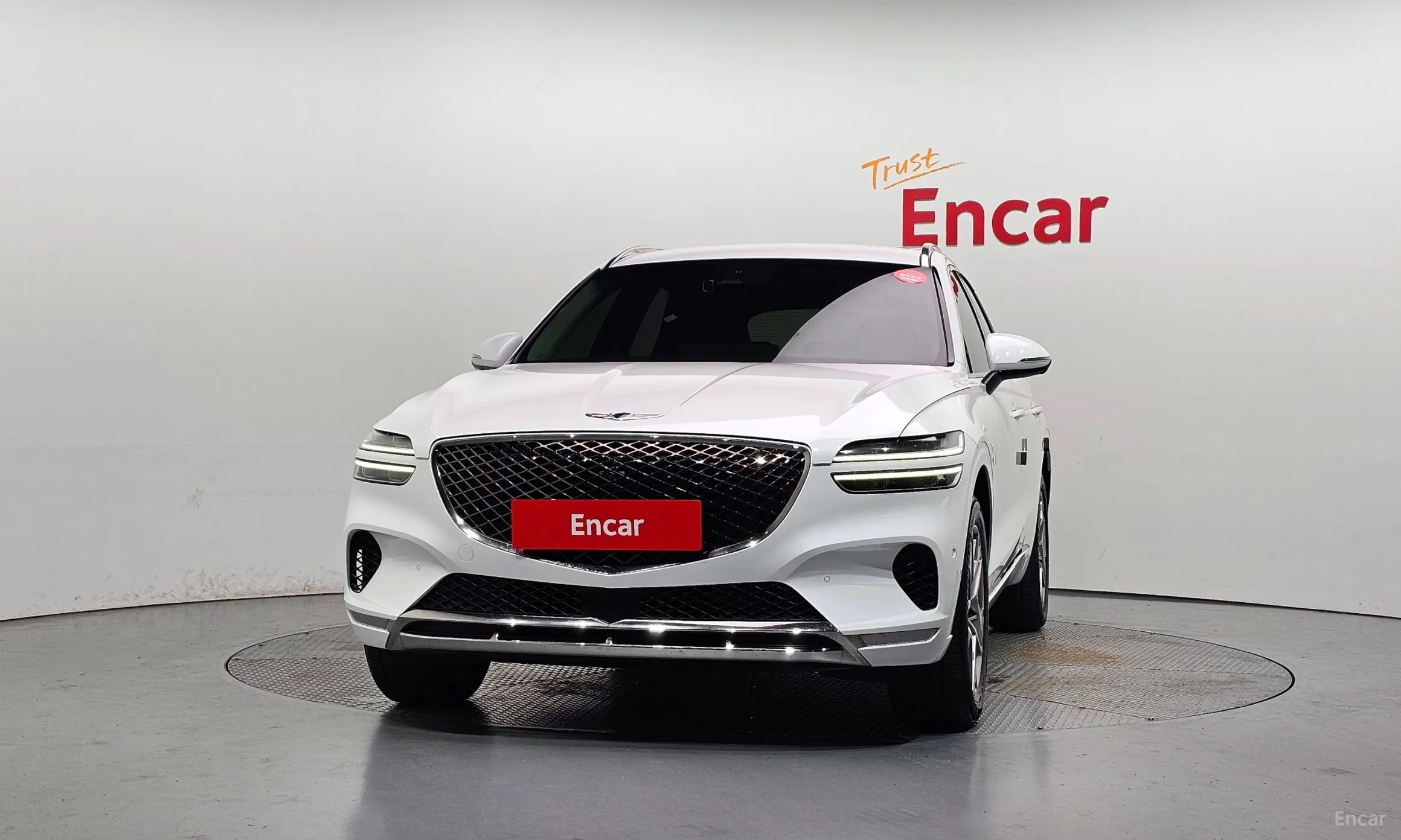 Genesis GV70 превью 3