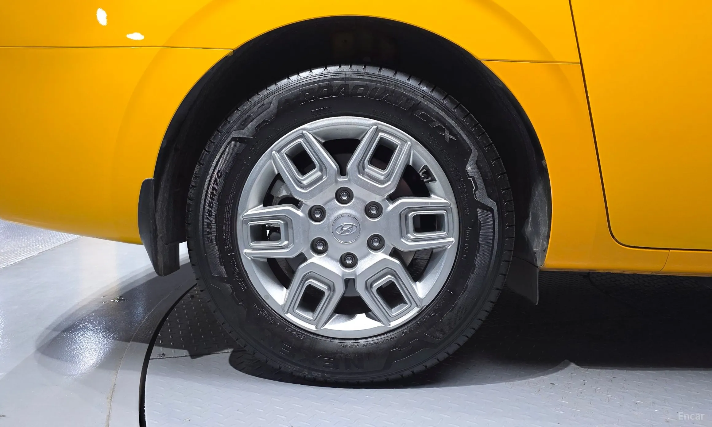 Hyundai Staria превью 5