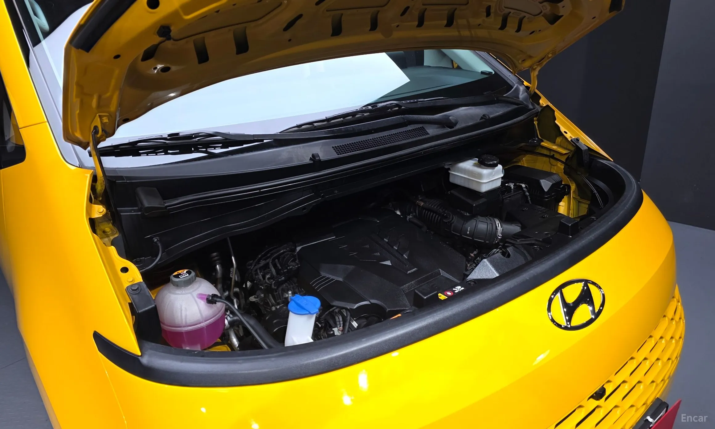 Hyundai Staria превью 6