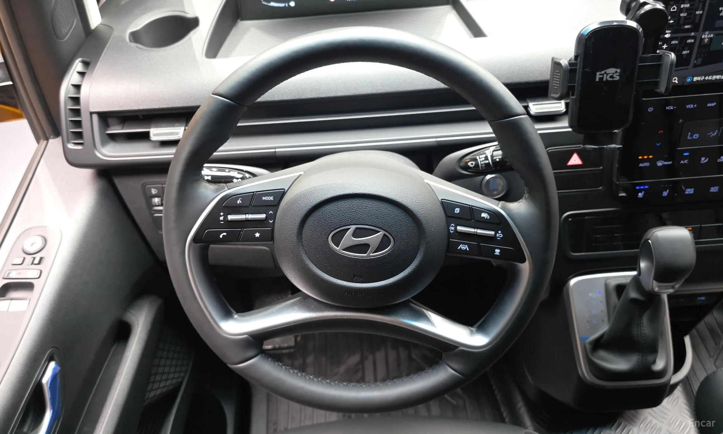 Hyundai Staria превью 13