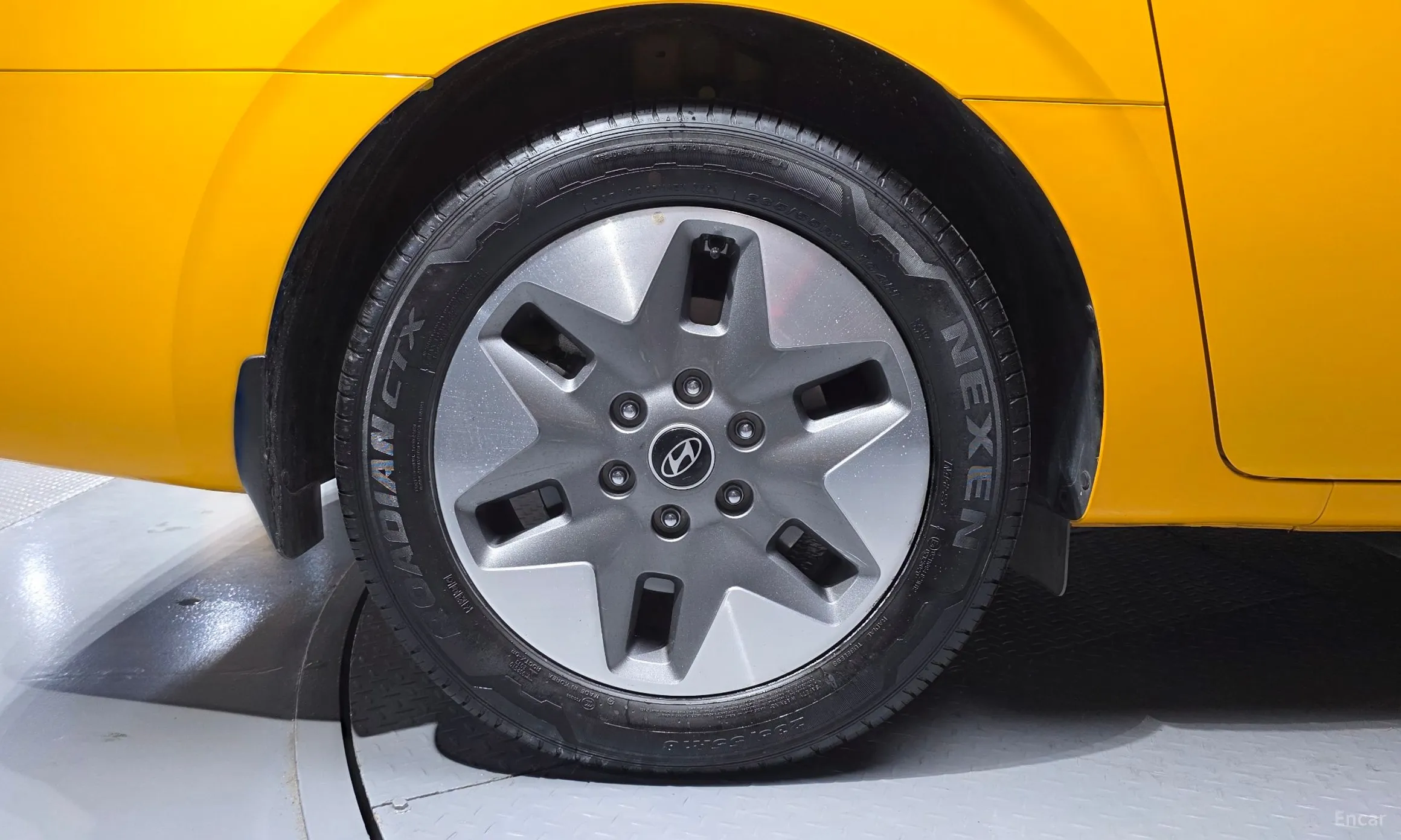 Hyundai Staria превью 5