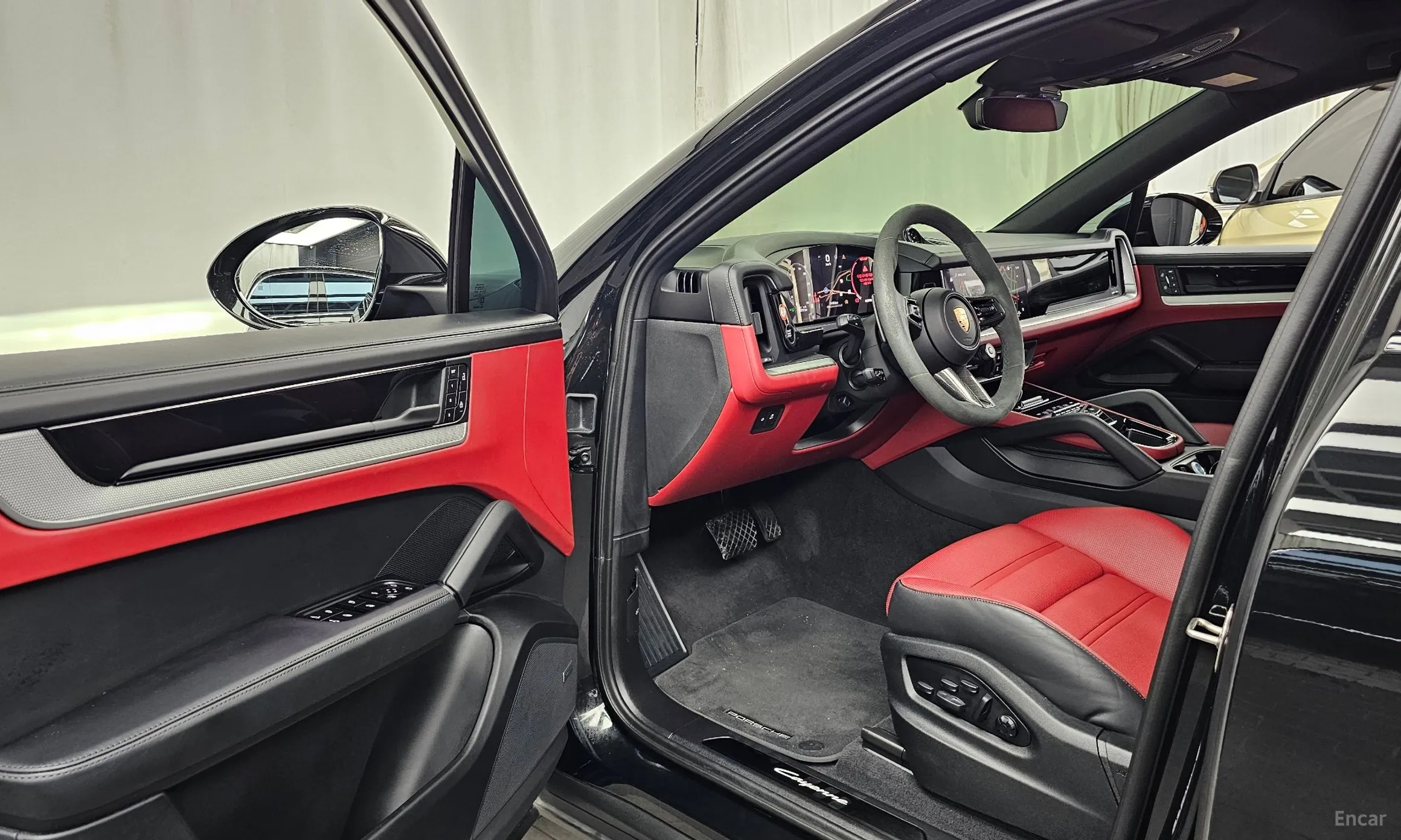 Porsche Cayenne (PO536) превью 10