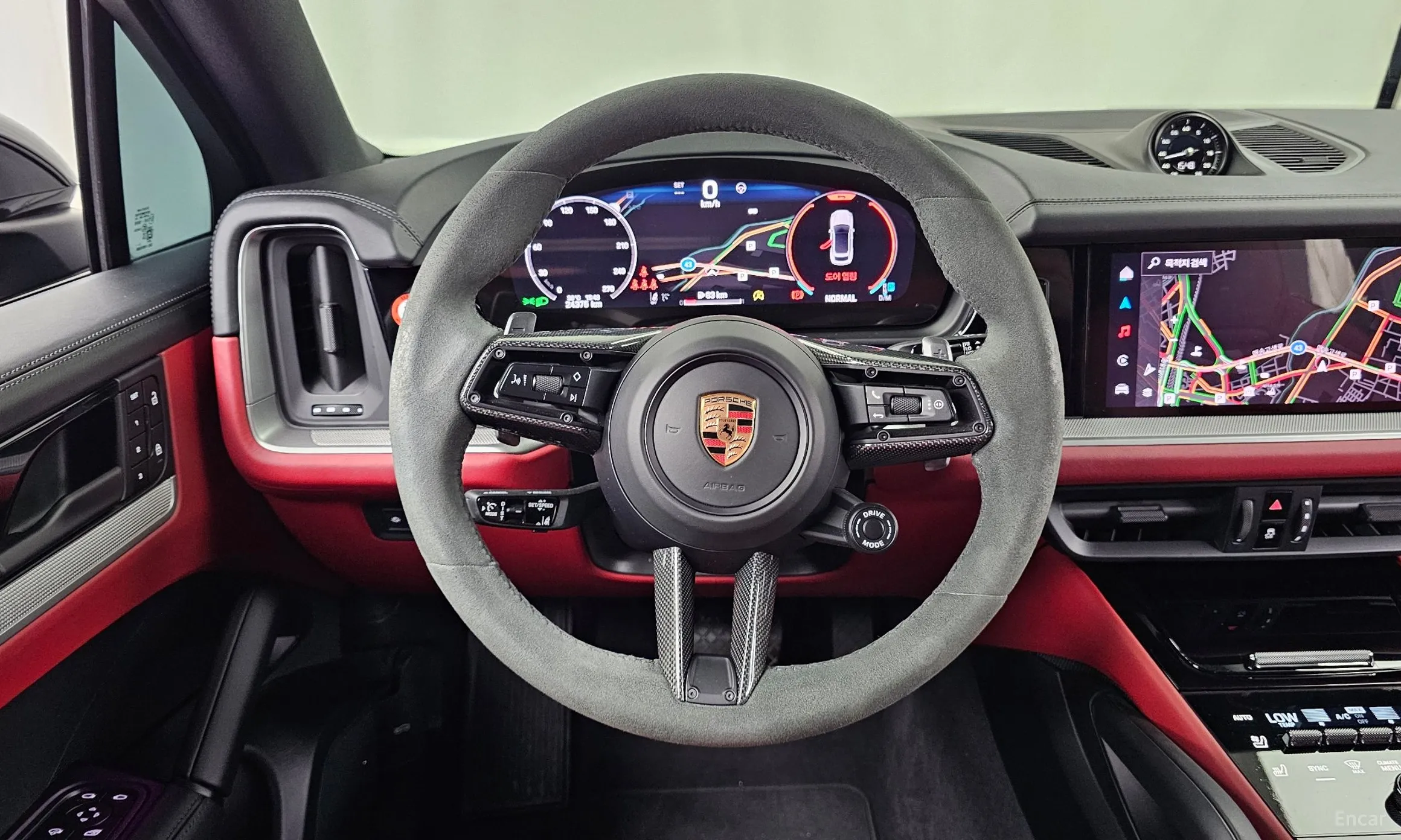 Porsche Cayenne (PO536) превью 13